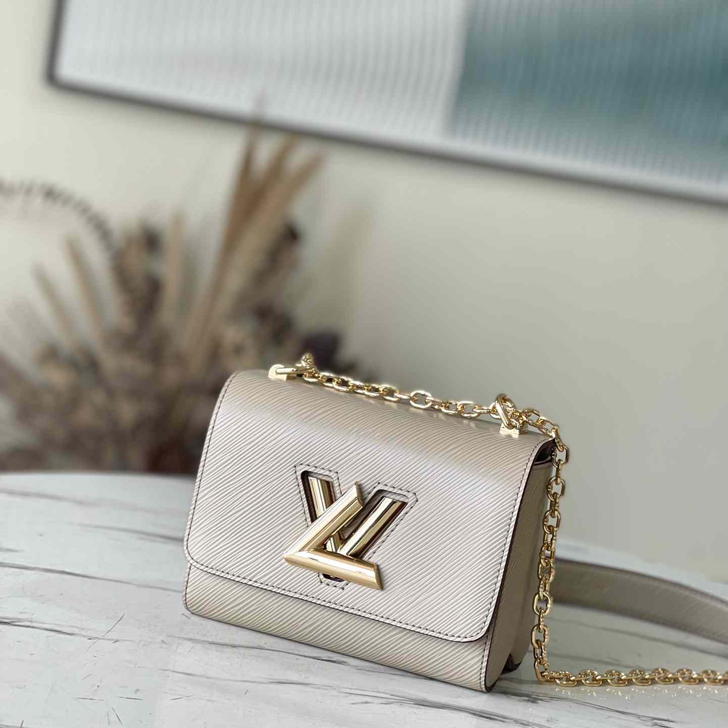 Louis Vuitton Twist PM   M21133 - DesignerGu