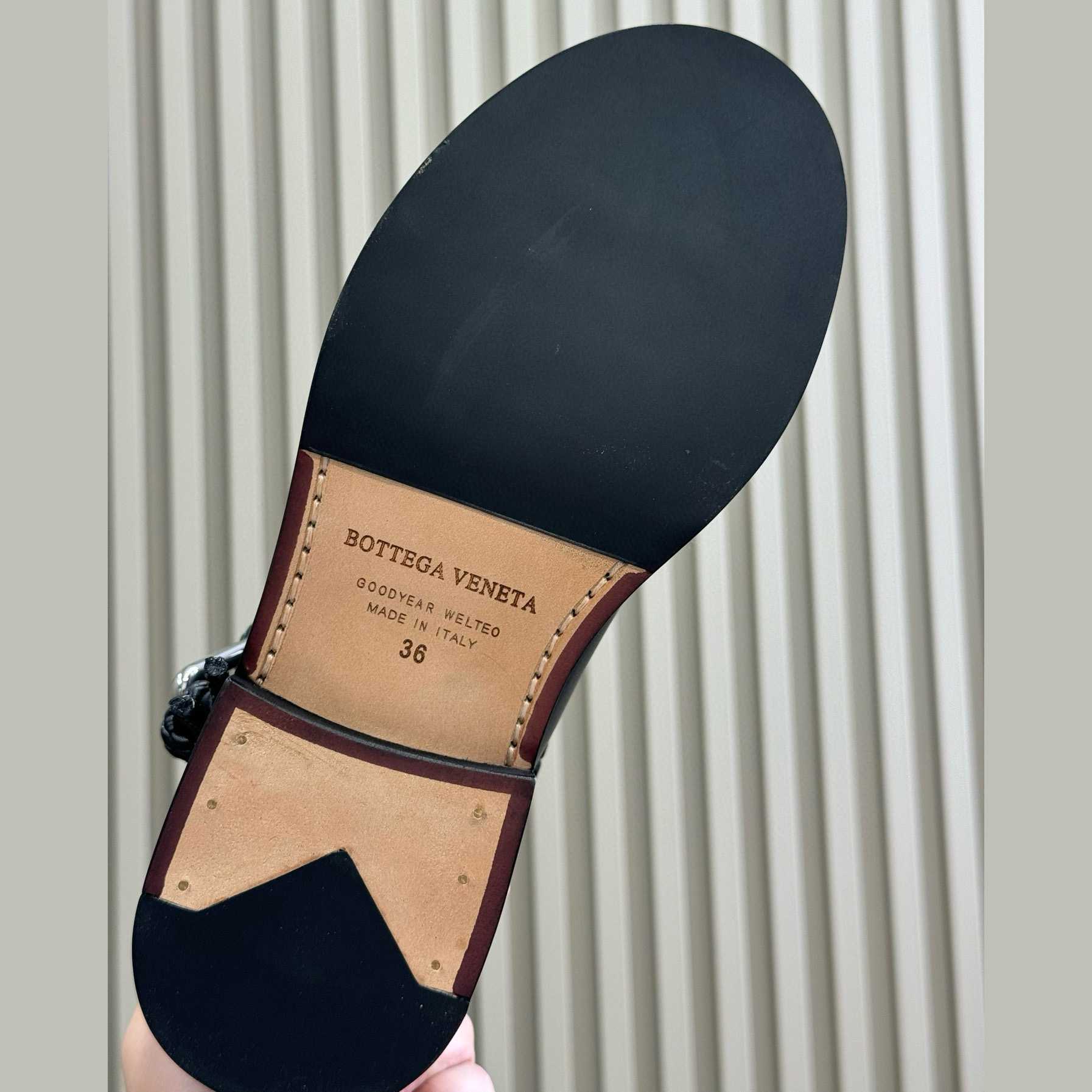 Bottega Veneta James Boot - DesignerGu