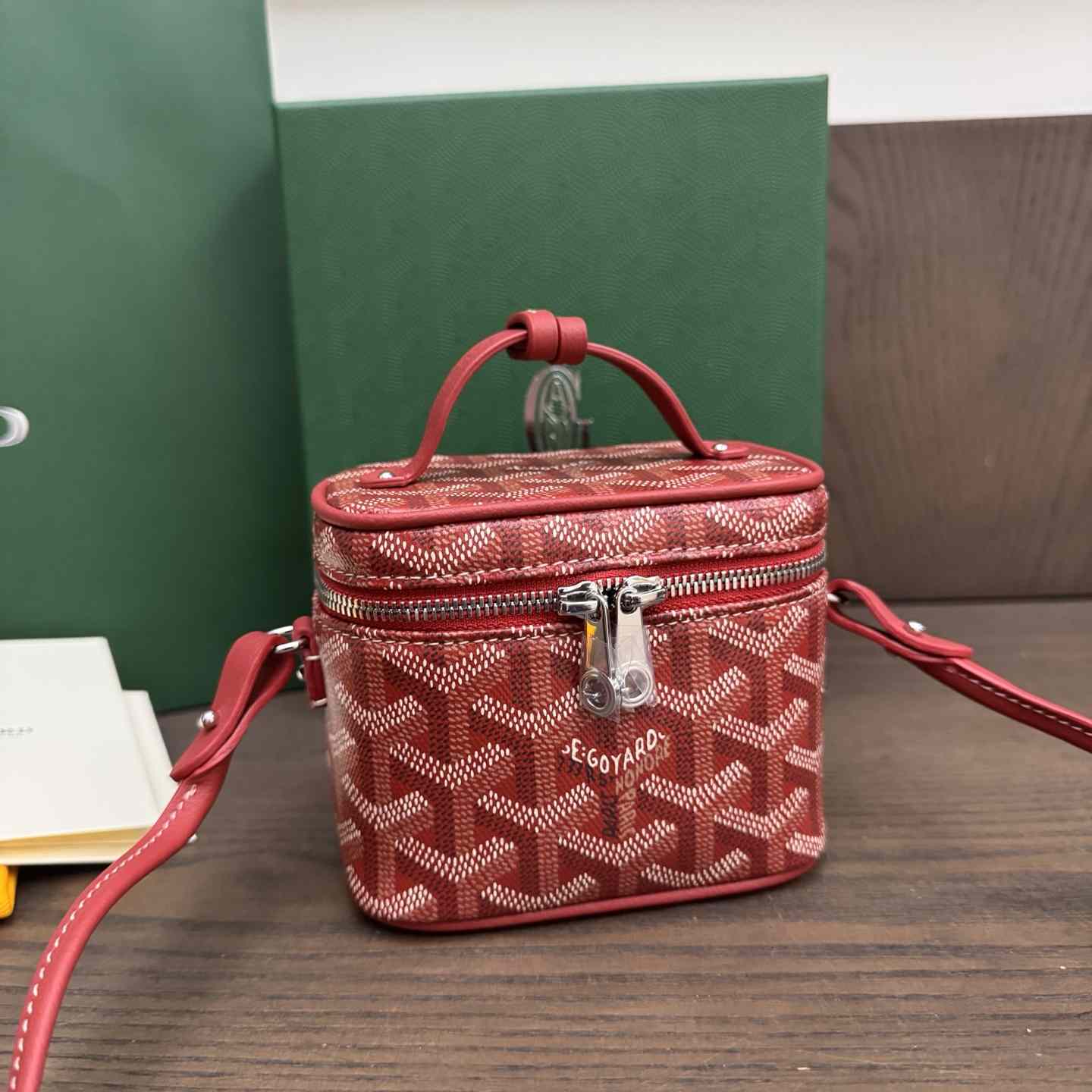 Goyard Muse Nano Vanity - DesignerGu