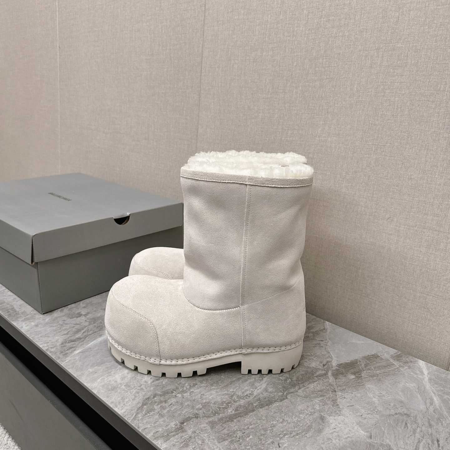 Balenciaga Alaska Fur High Boots - DesignerGu