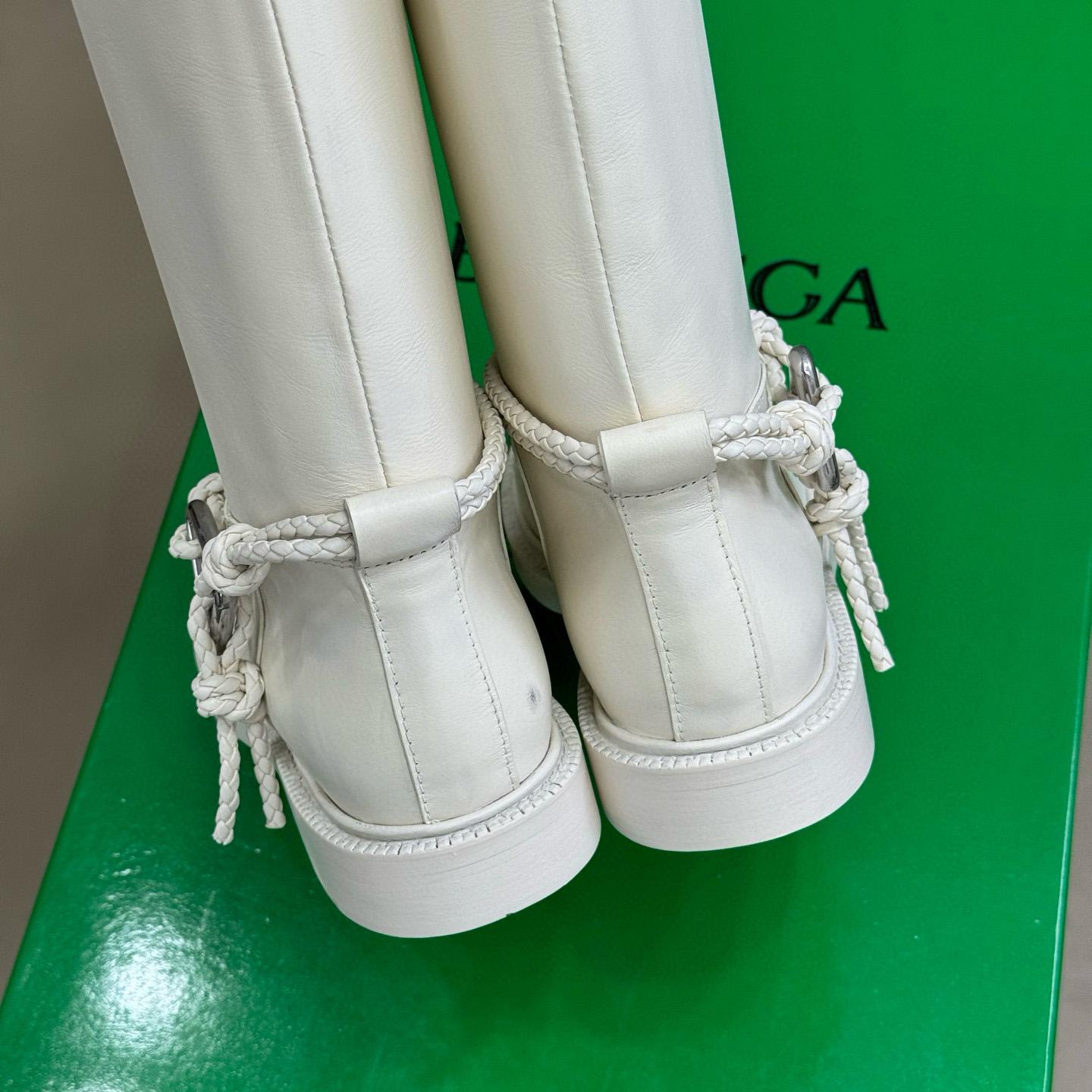 Bottega Veneta James Boot - DesignerGu