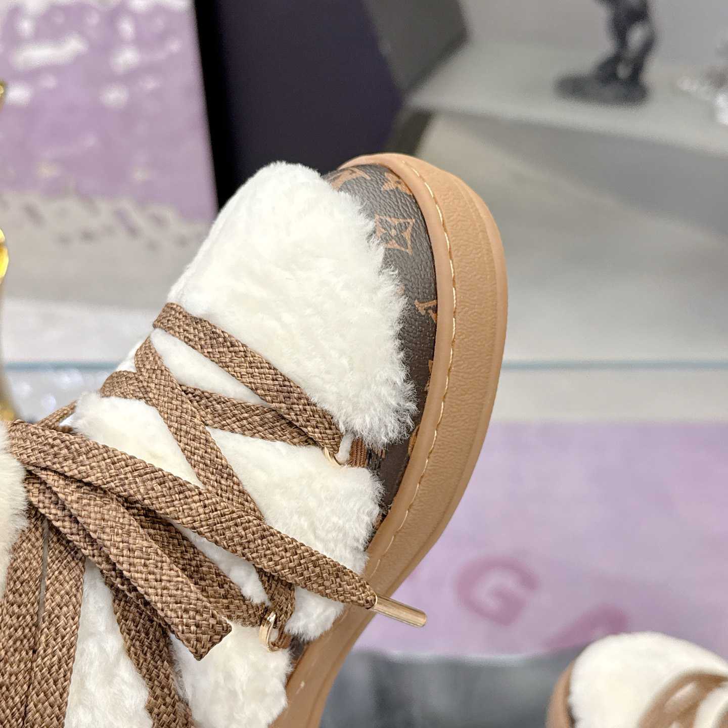 Louis Vuitton LV Cloud Lace-Up Ankle Boot Sneaker  1AIV37 - DesignerGu