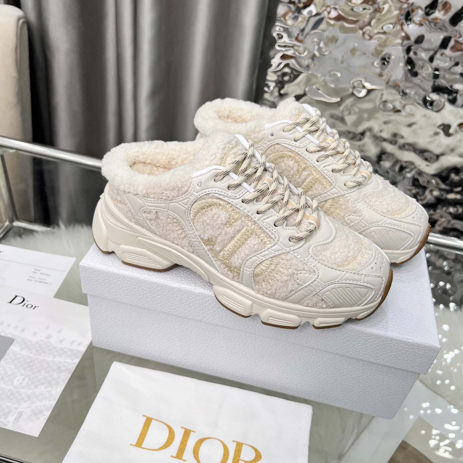 DiorAlps Dior Chrono Sneaker  - DesignerGu