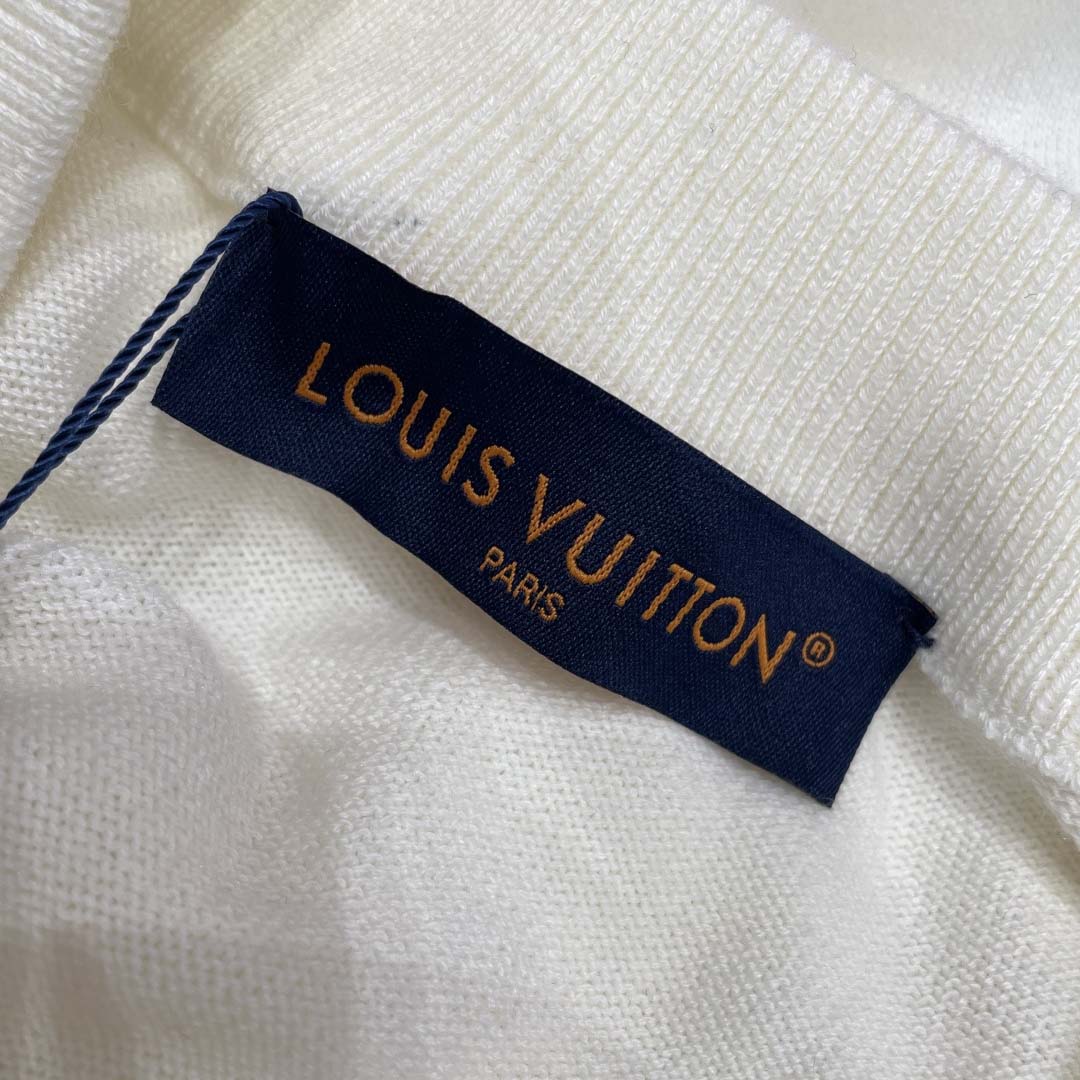Louis Vuitton Graphic Knitted Crewneck    1AJBW1 - DesignerGu