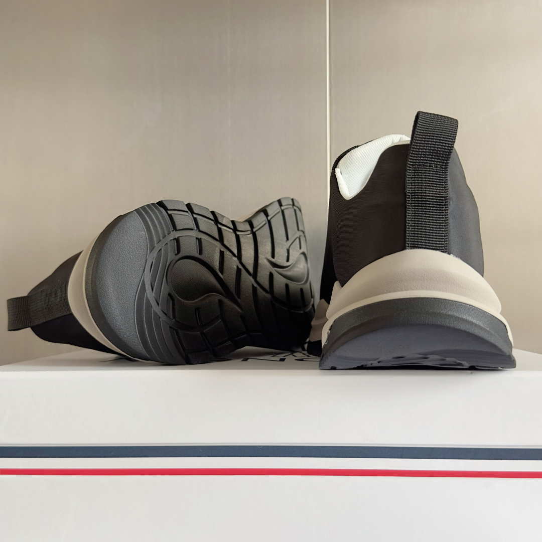 Moncler Sneakers - DesignerGu