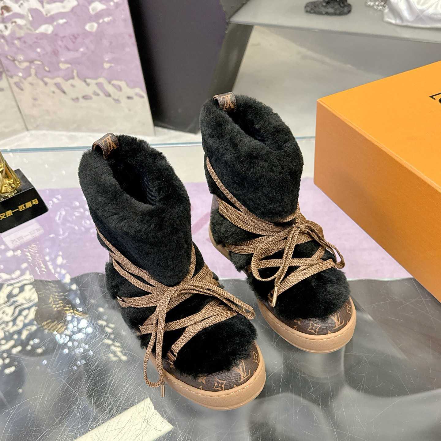 Louis Vuitton LV Cloud Lace-Up Ankle Boot Sneaker  1AIV21 - DesignerGu