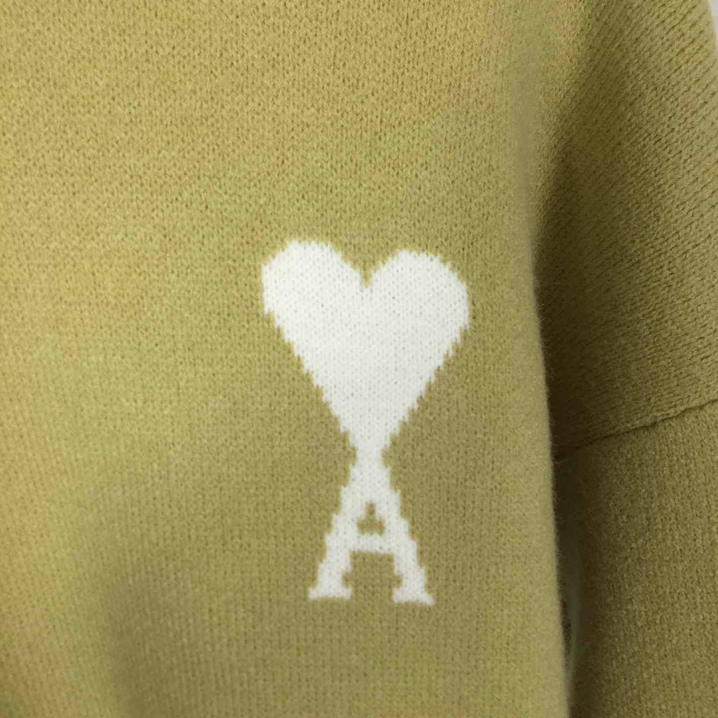AMI Paris Ami De Coeur Sweater - DesignerGu