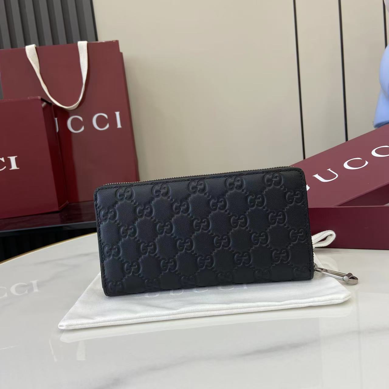 Gucci GG Emblem Zip Around Wallet - DesignerGu