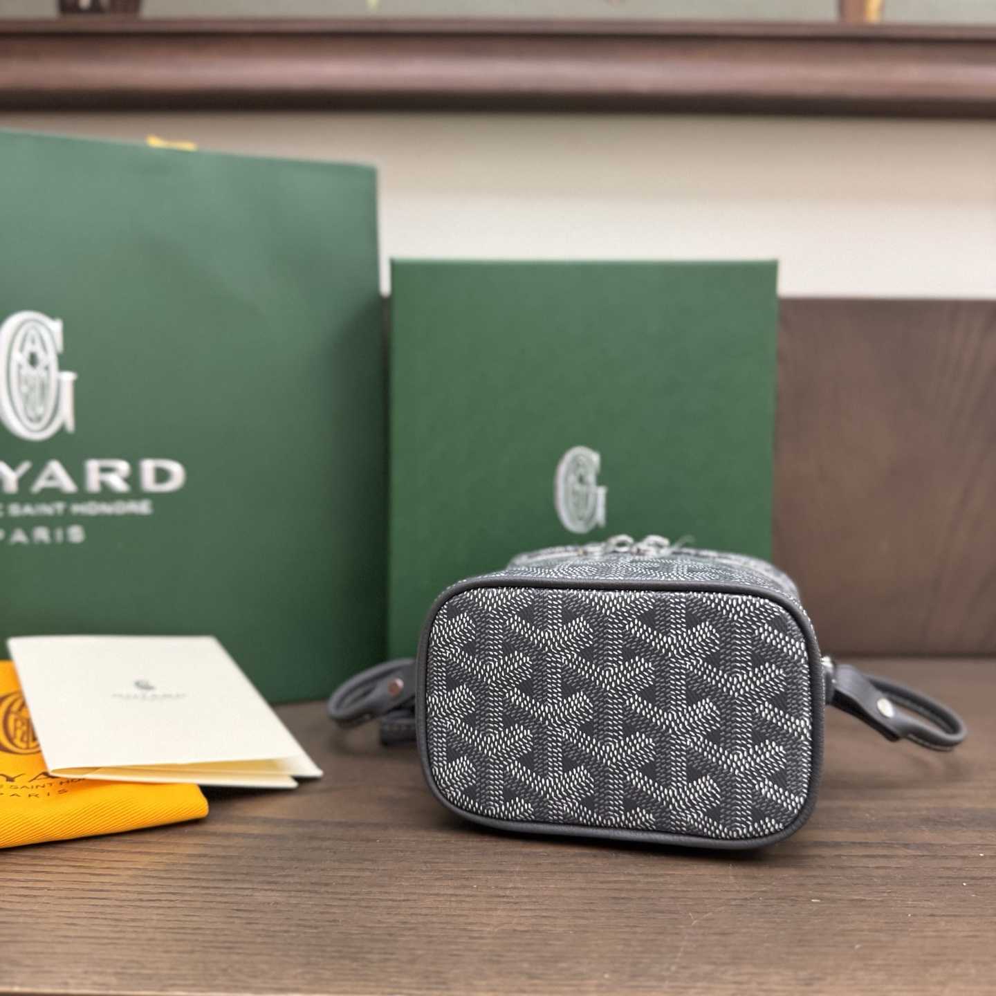 Goyard Muse Nano Vanity - DesignerGu