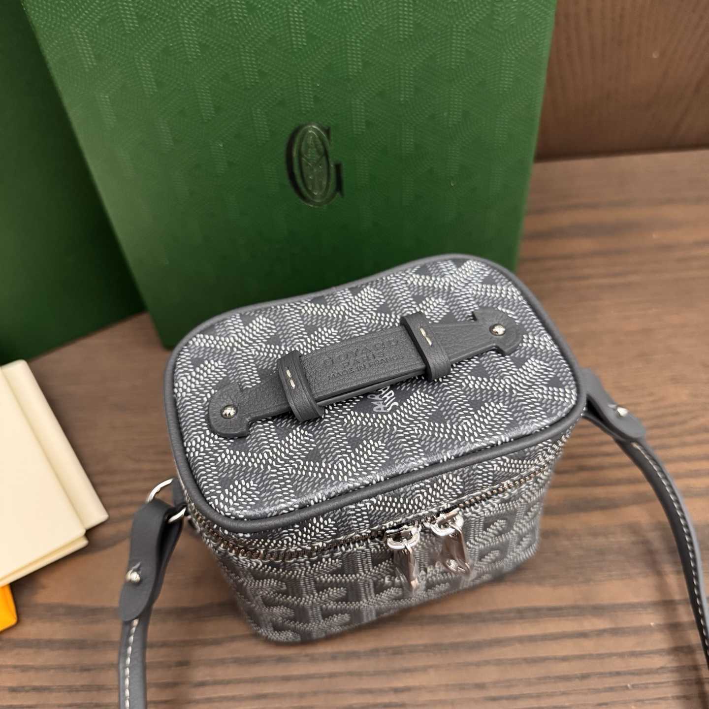 Goyard Muse Nano Vanity - DesignerGu