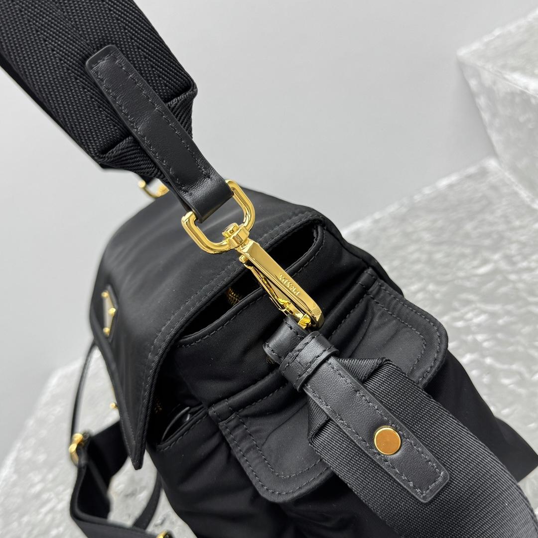 Prada Explore Medium Re-Nylon Shoulder Bag With Flap - DesignerGu