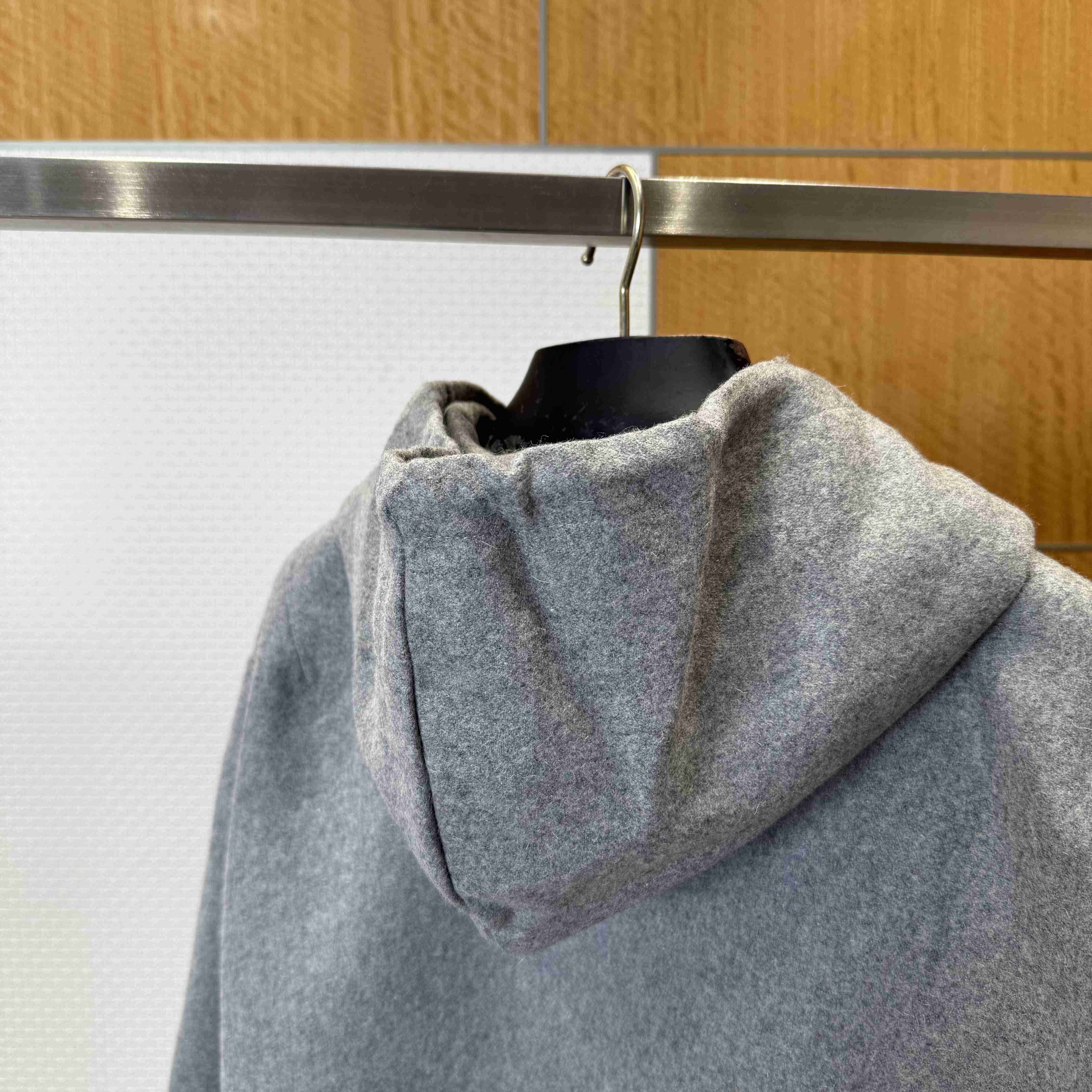 Louis Vuitton Tailored Technical Wool Hooded Blouson   1AFYBQ - DesignerGu