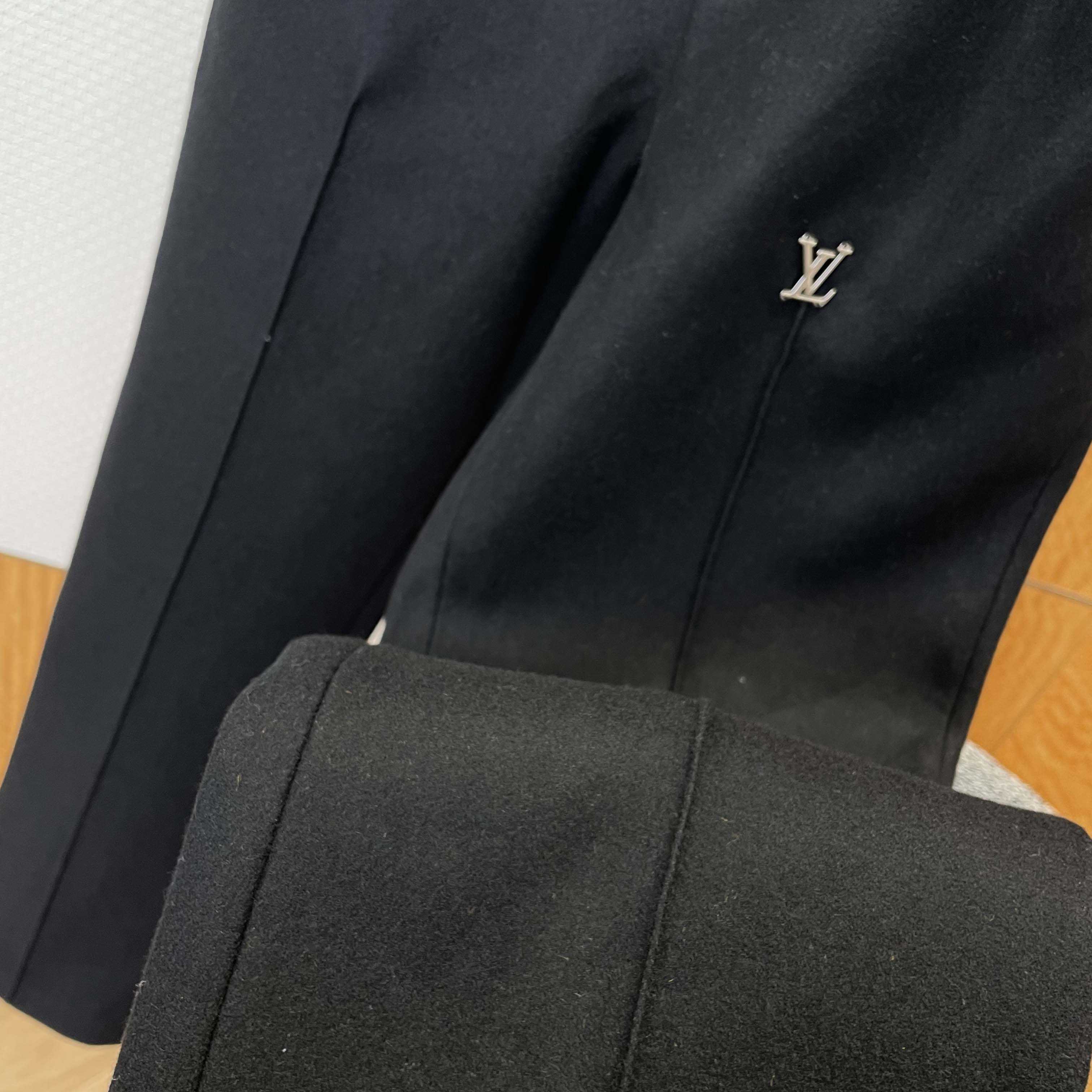 Louis Vuitton Tailored Technical Wool Track Pants   1AIWGE - DesignerGu