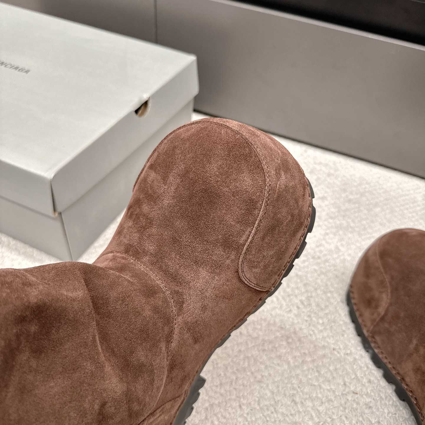 Balenciaga Alaska Fur High Boots - DesignerGu