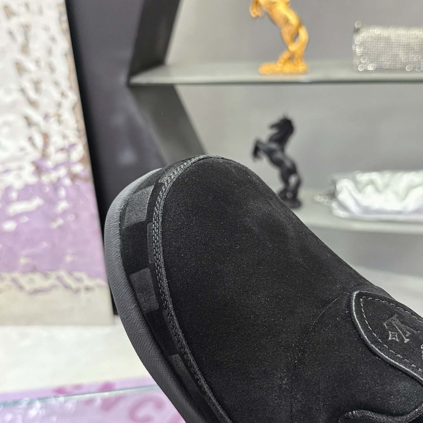 Louis Vuitton LV Yeti Slip On   1AIJCU - DesignerGu