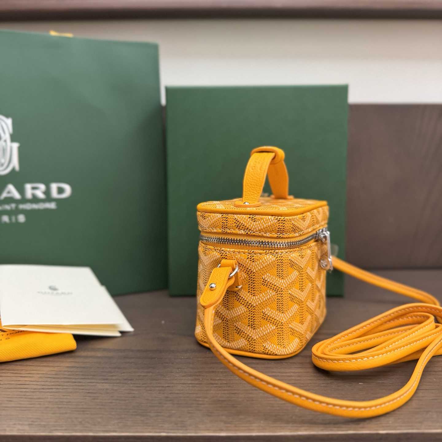 Goyard Muse Nano Vanity - DesignerGu