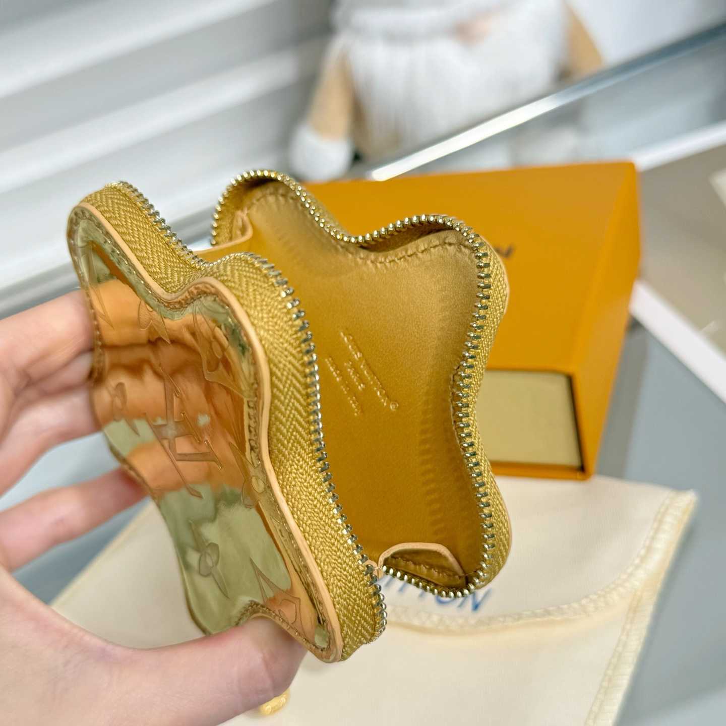 Louis Vuitton Spark Coin Purse Other Monogram Canvas - DesignerGu