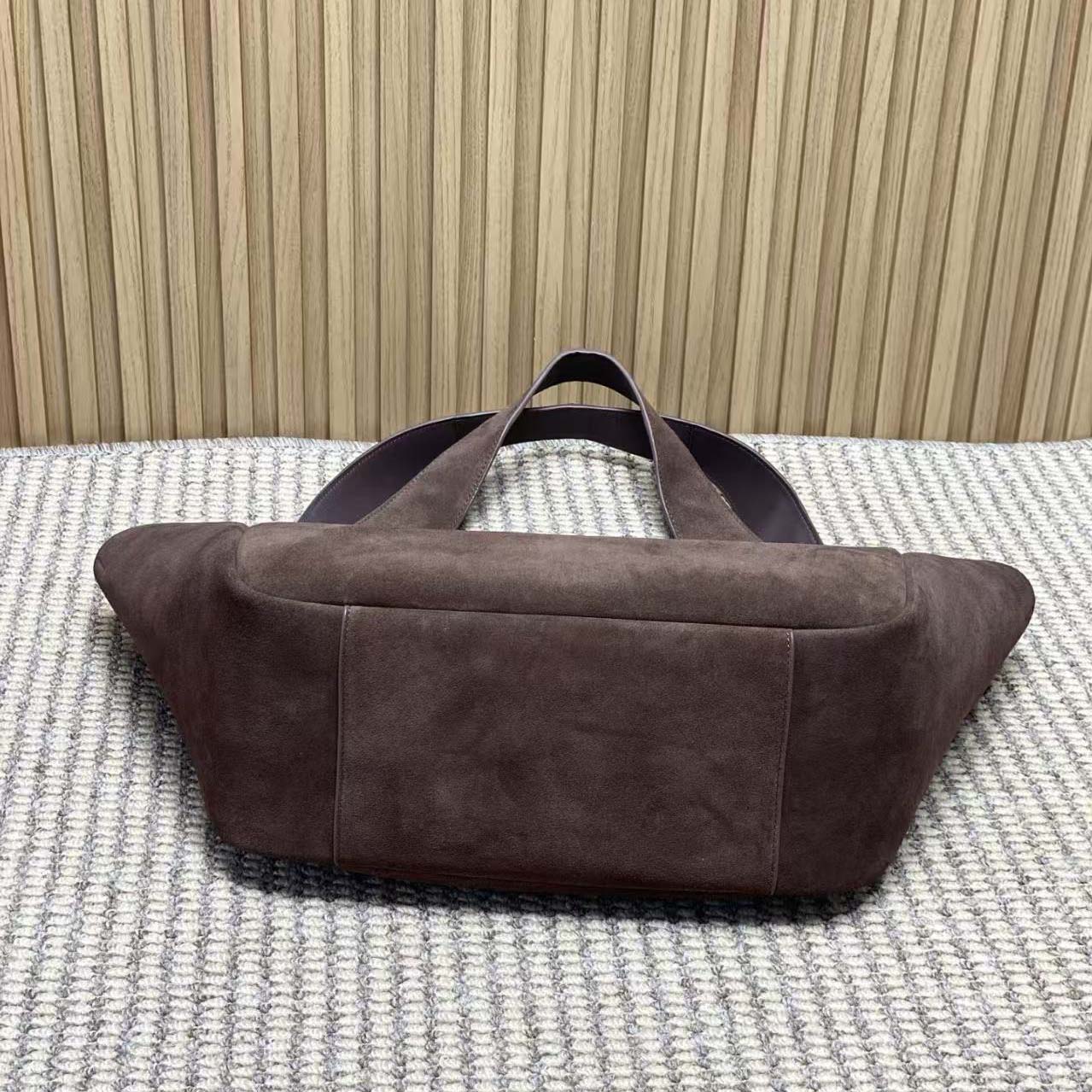 Saint Laurent LE 5 À 7 Bea In Suede - DesignerGu