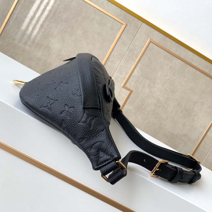 Louis Vuitton Bumbag  M44812  - DesignerGu