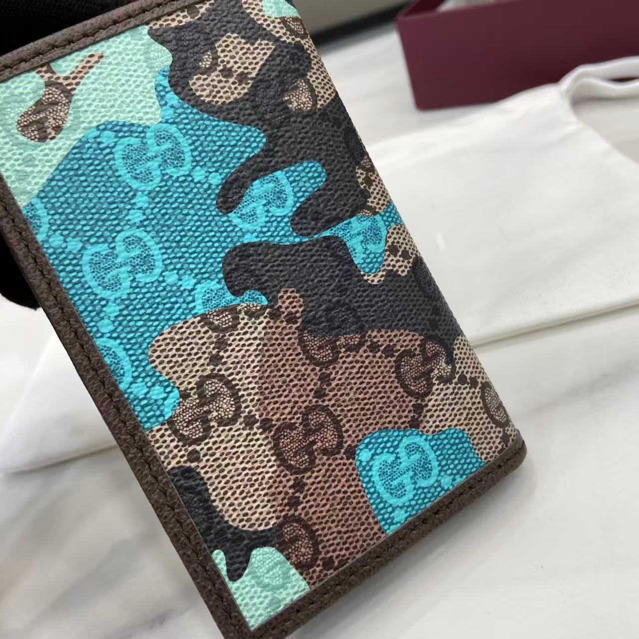 Gucci GG Long Card Case - DesignerGu