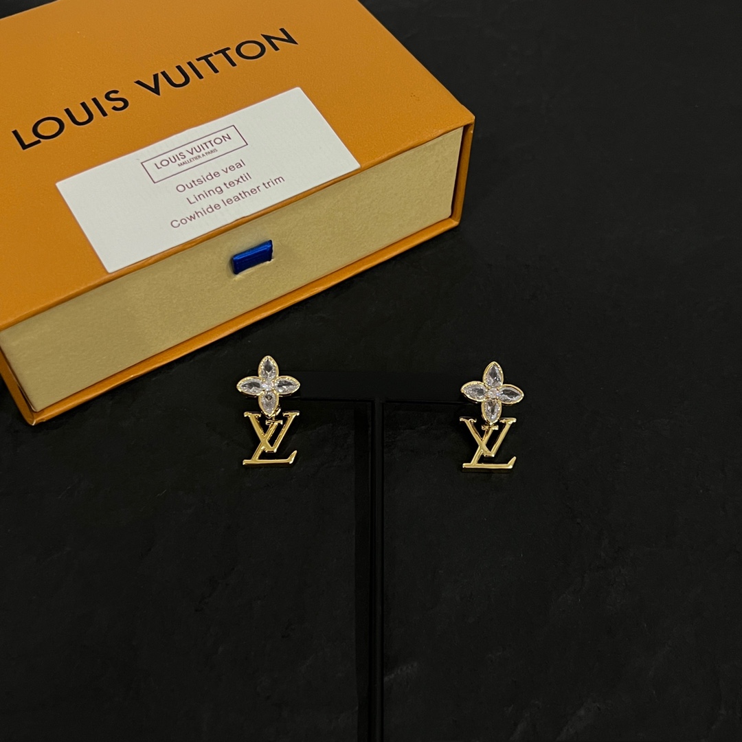 Louis Vuitton Earrings  - DesignerGu