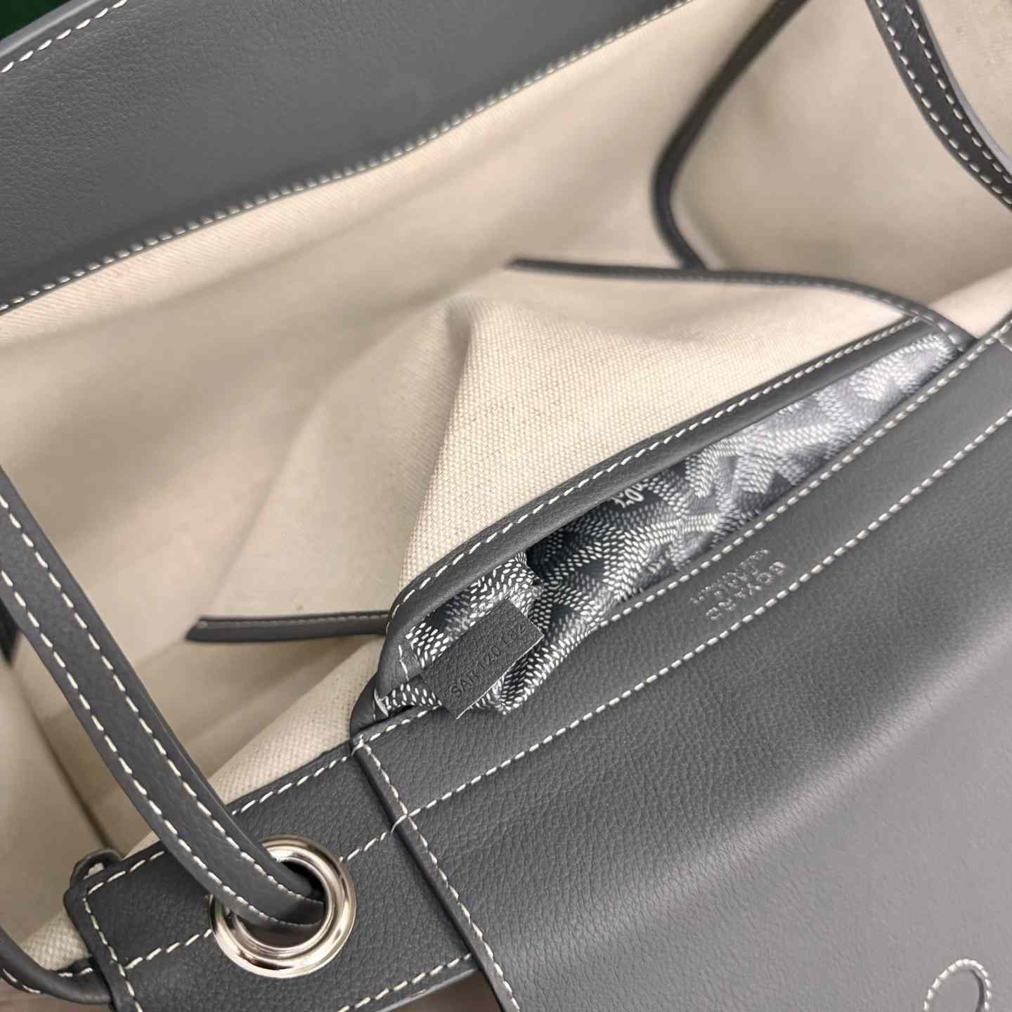 Goyard Rouette Souple Bag - DesignerGu