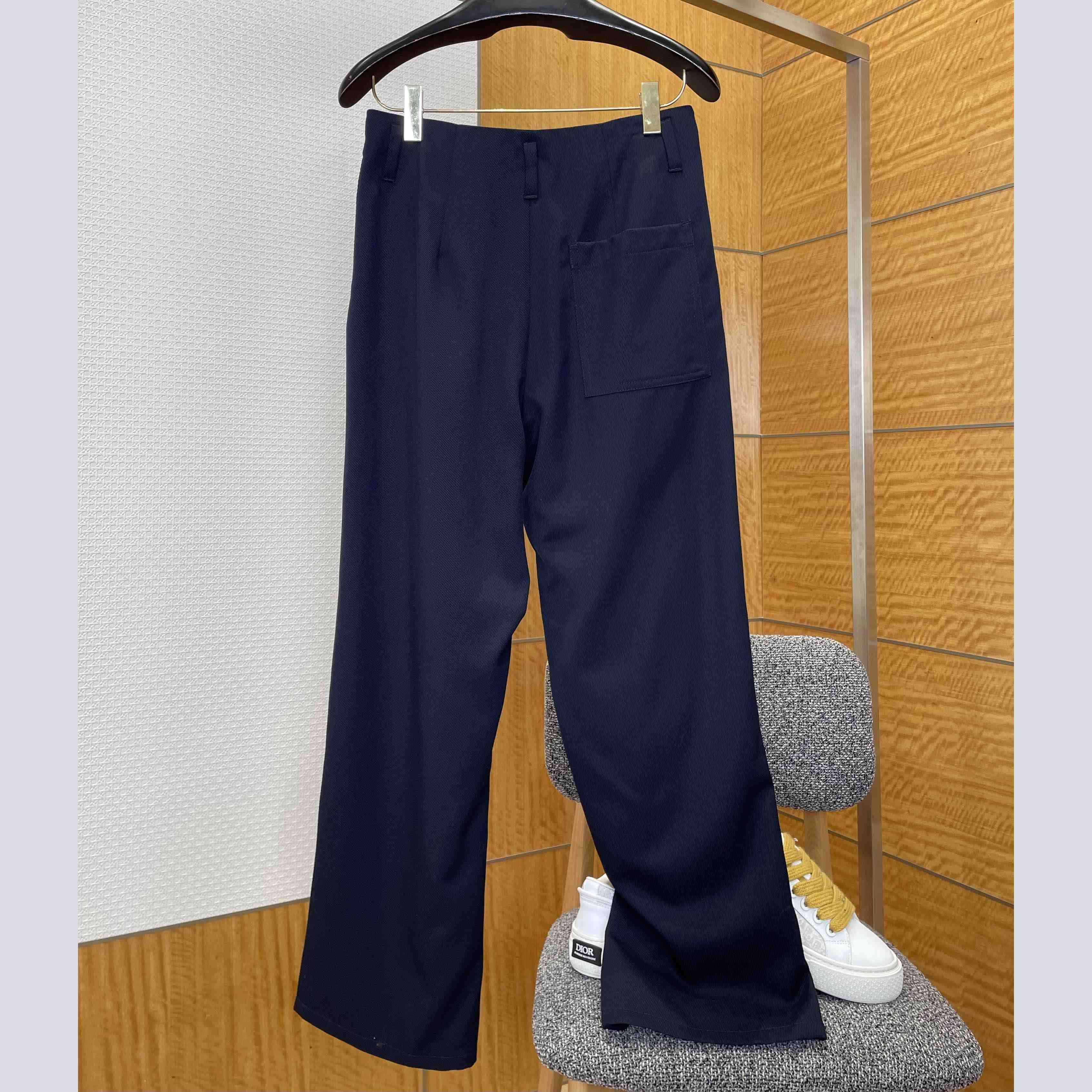 Loewe Trousers In Wool - DesignerGu