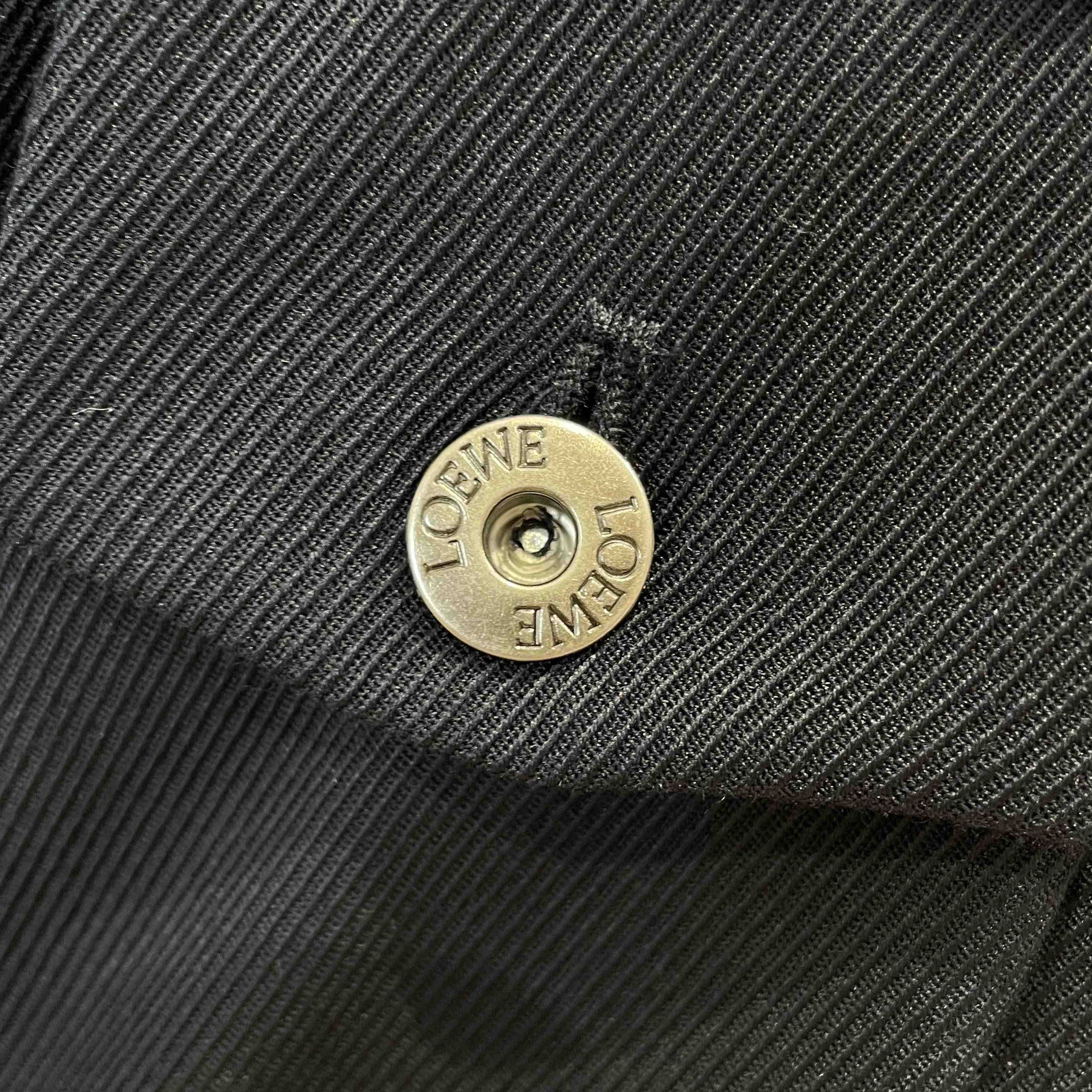 Loewe Trousers In Wool - DesignerGu