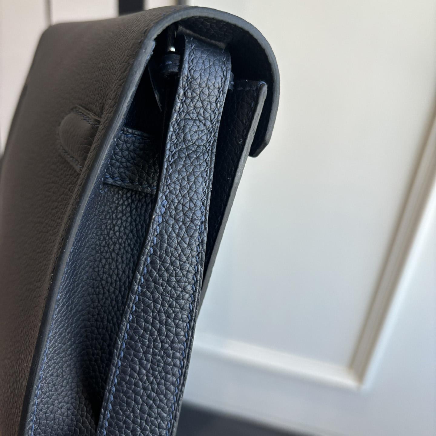 Hermes Kelly Depeches 25 Pouch - DesignerGu