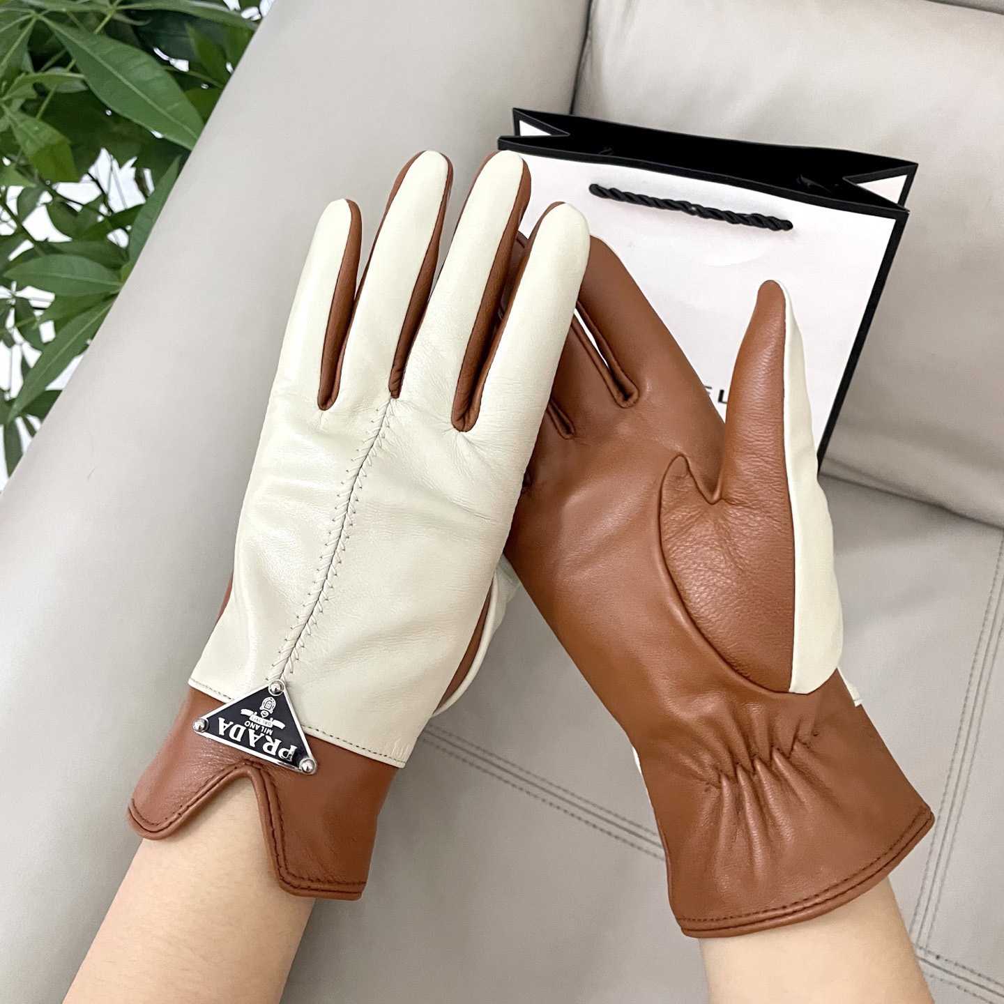 Prada Women's Gloves - DesignerGu
