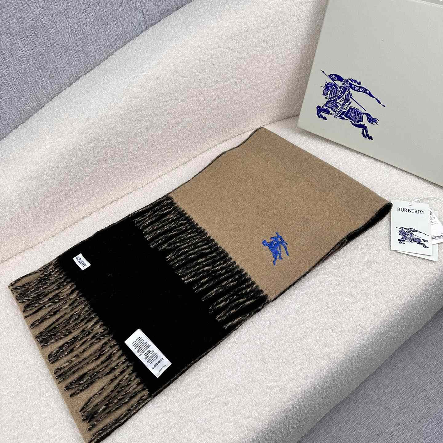 Burberry Reversible Cashmere Scarf - DesignerGu