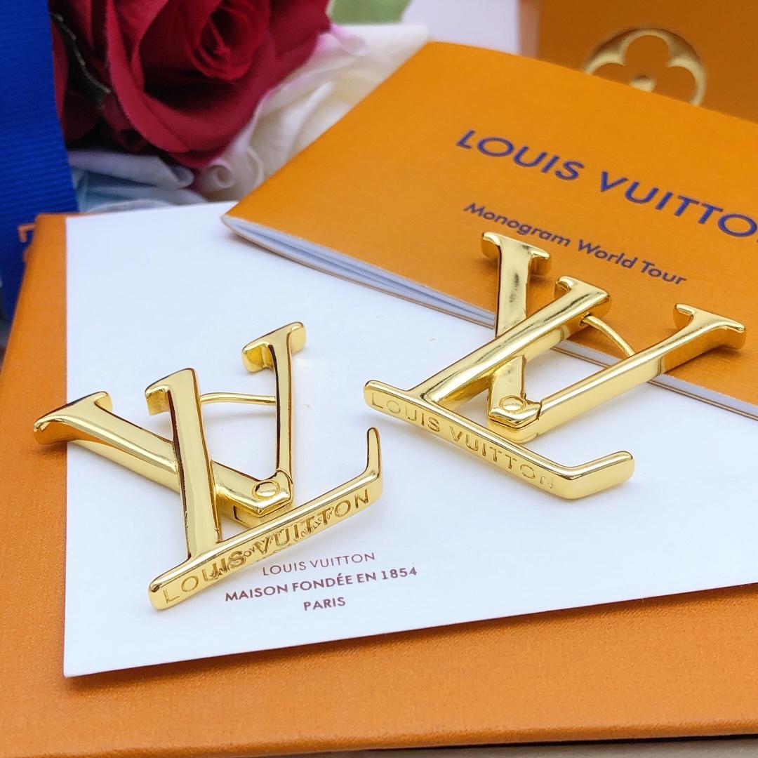 Louis Vuitton Macro LV Earrings - DesignerGu