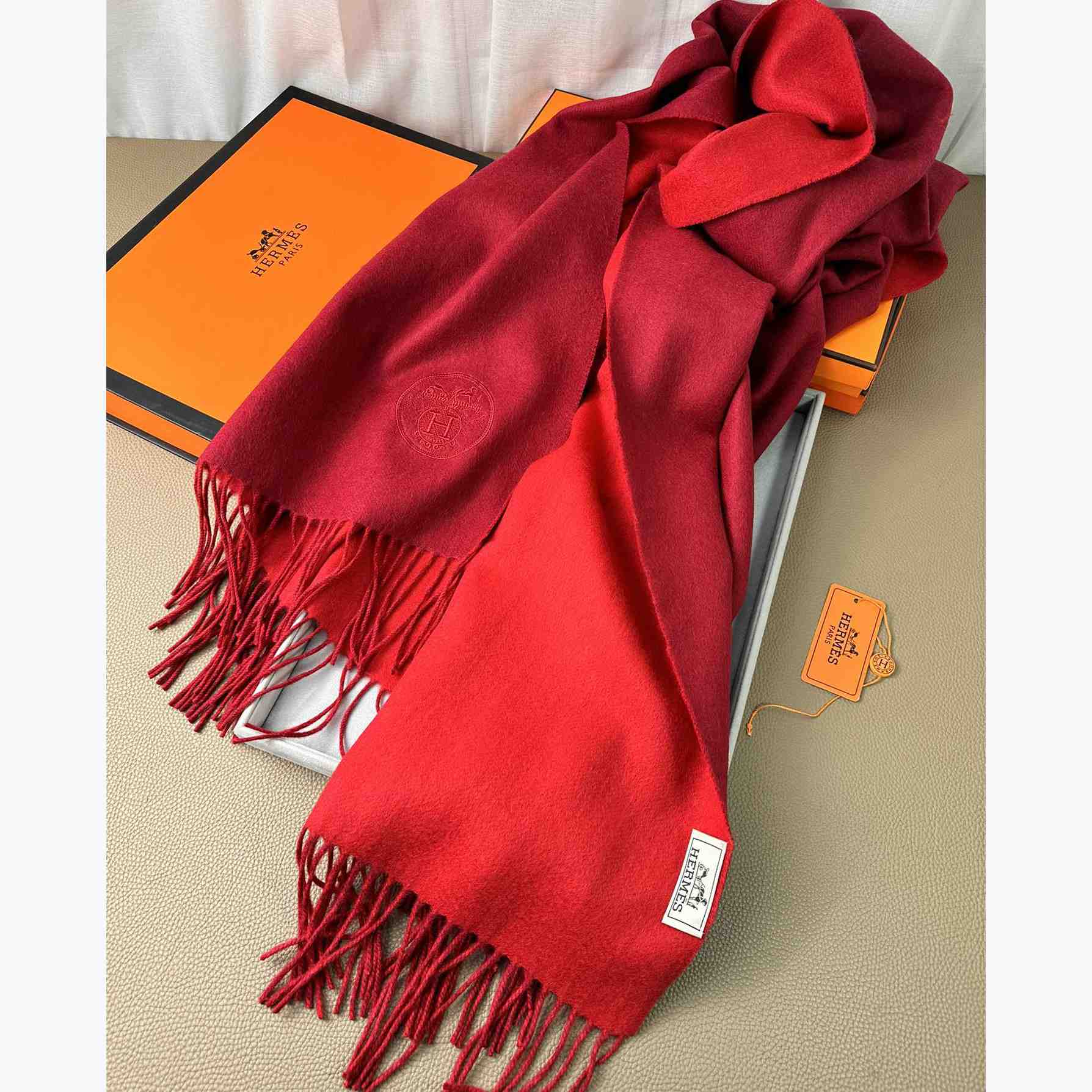 Hermès double-sided cashwool scarf - DesignerGu