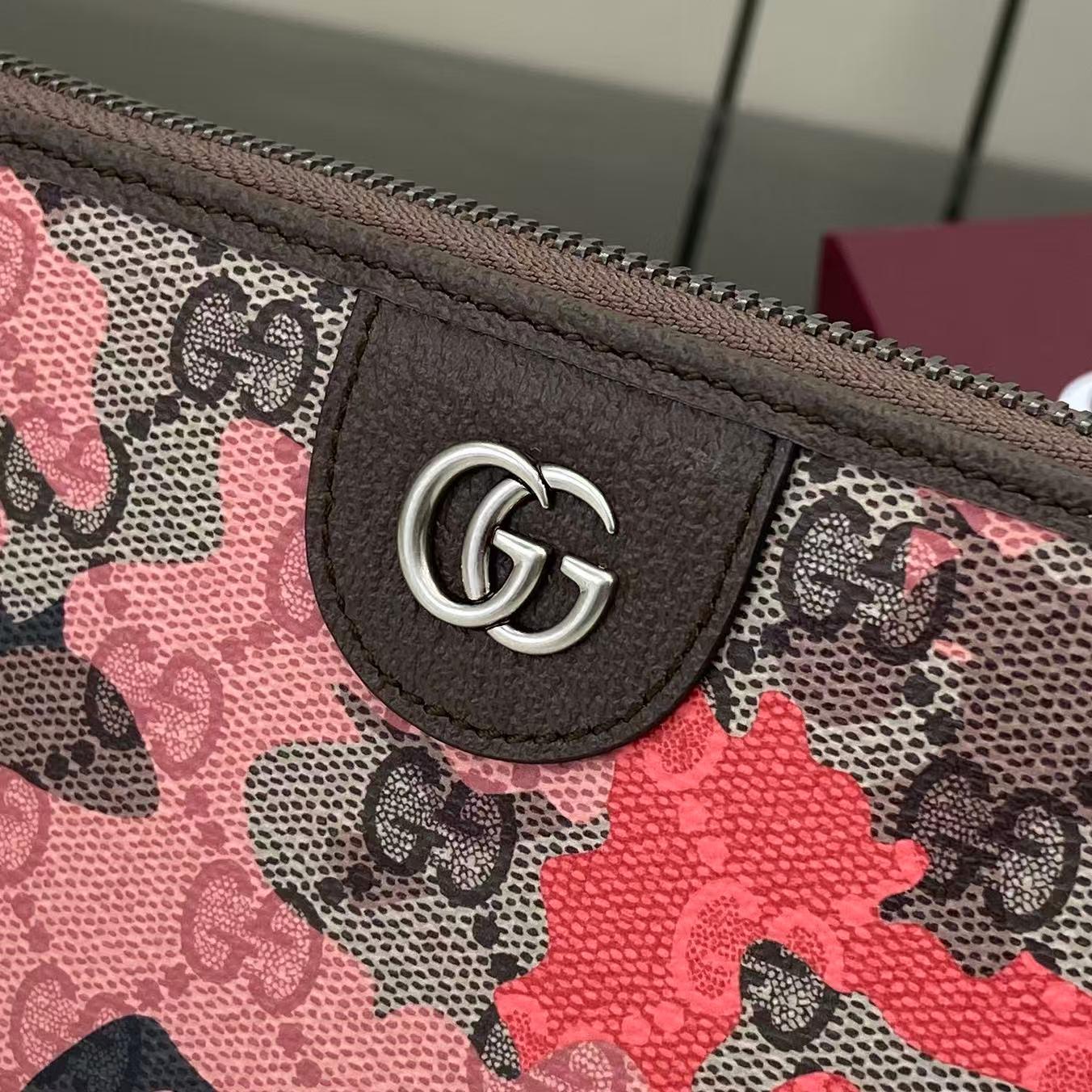 Gucci GG zip-around Wallet - DesignerGu
