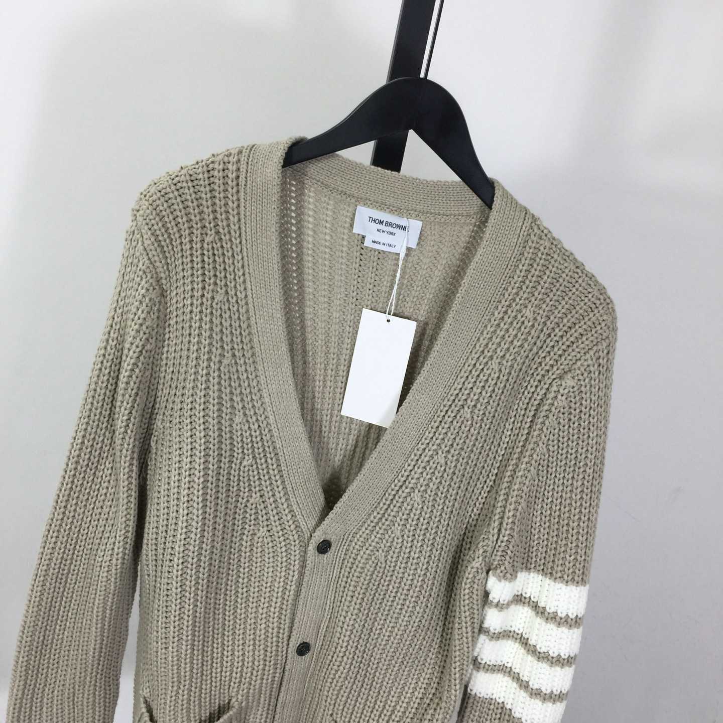 Thom Browne 4-Bar Cardigan - DesignerGu