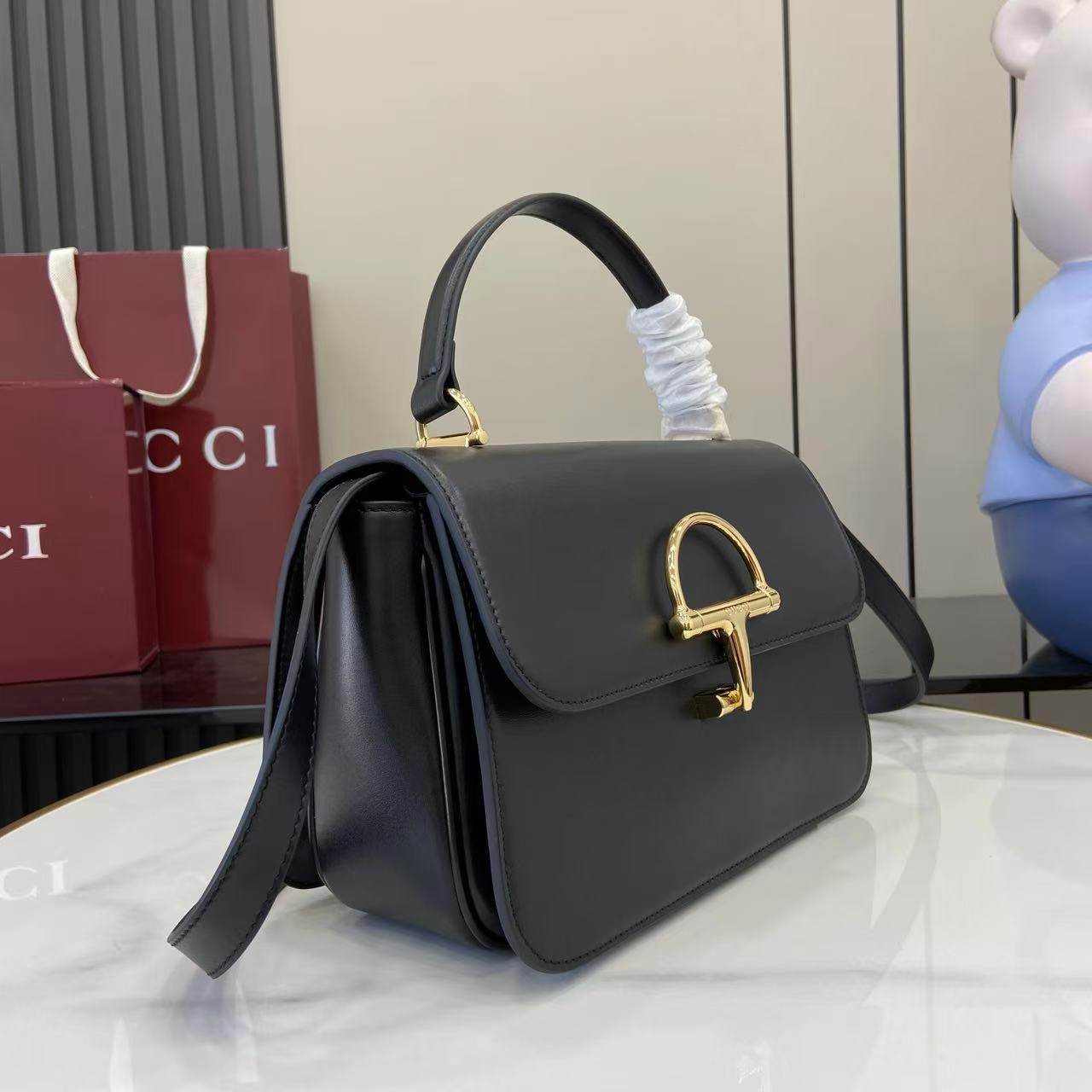 Gucci Siena Medium Top Handle Bag - DesignerGu