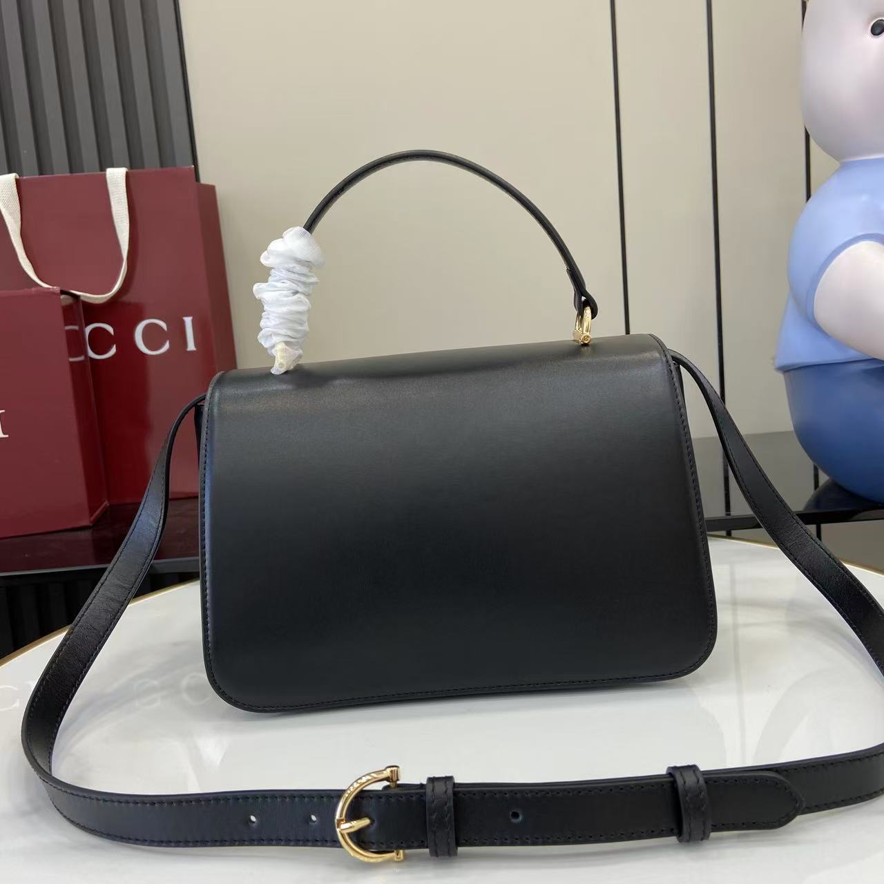 Gucci Siena Medium Top Handle Bag - DesignerGu