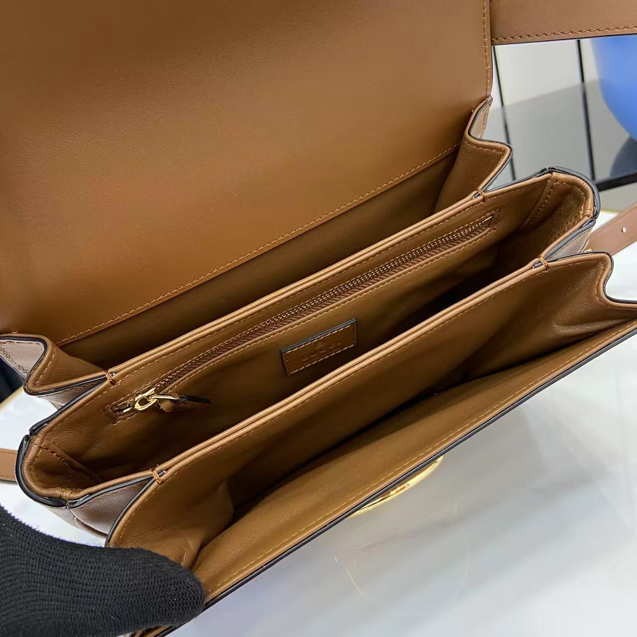 Gucci Siena Small Shoulder Bag - DesignerGu