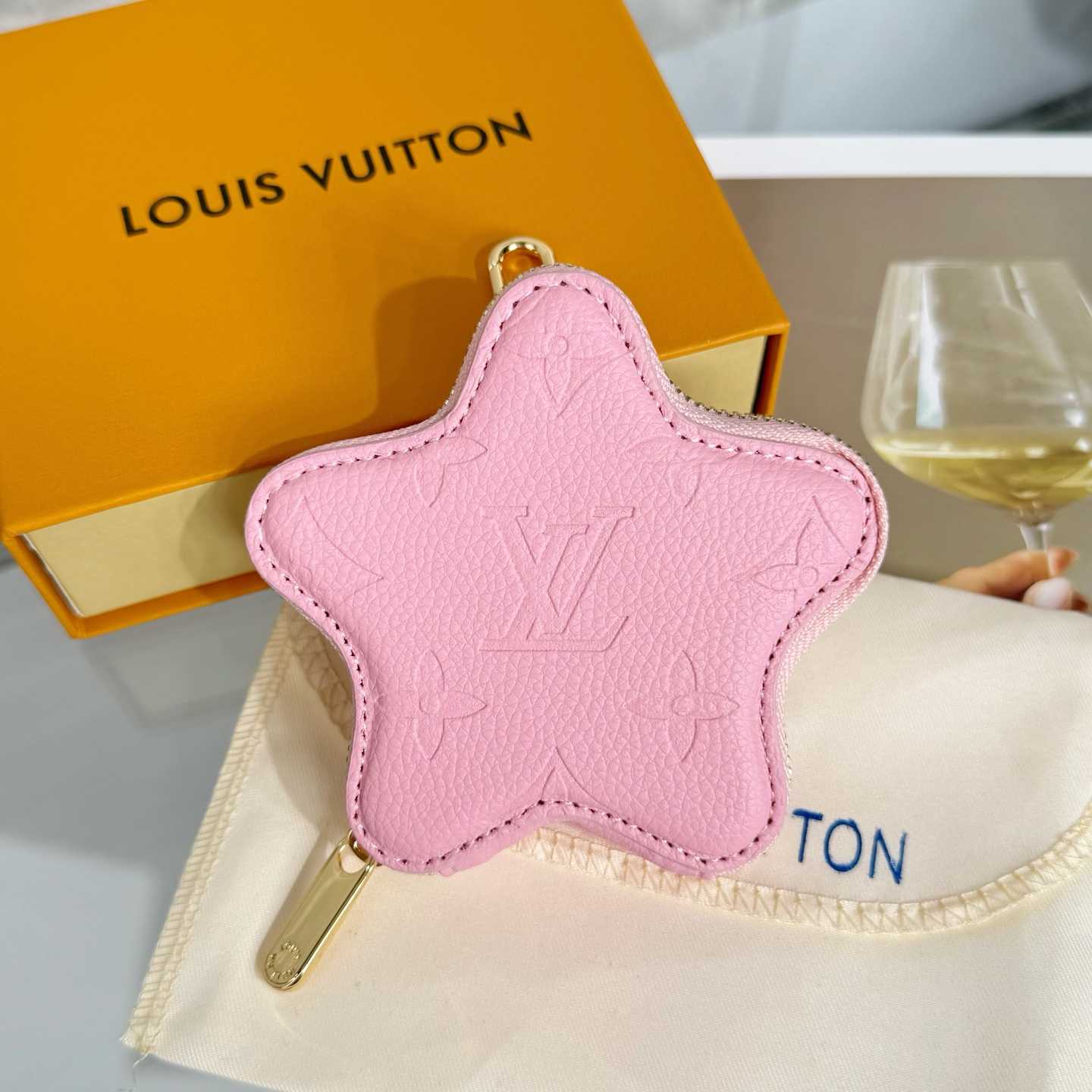 Louis Vuitton Spark Coin Purse Monogram Empreinte Leather  - DesignerGu