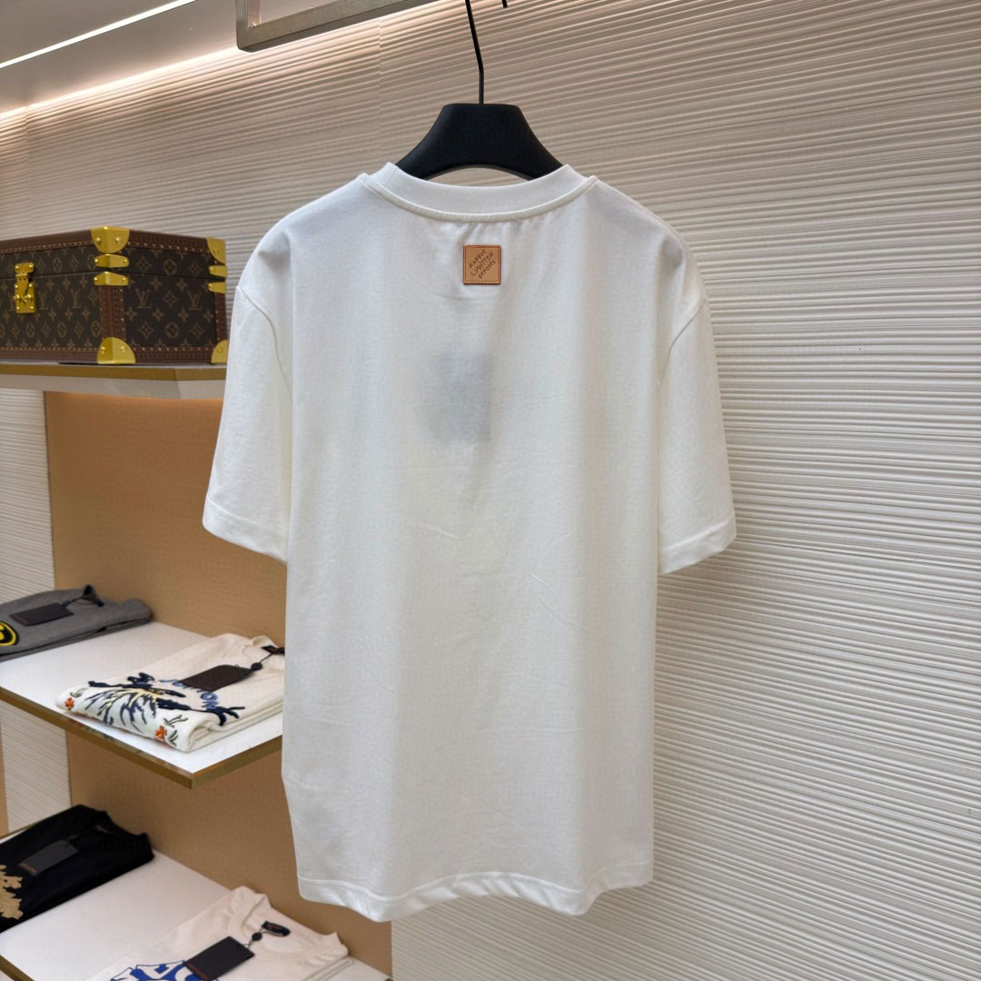 Louis Vuitton x The Darjeeling Limited Embroidered Short-Sleeved Crewneck 1AJVQO - DesignerGu