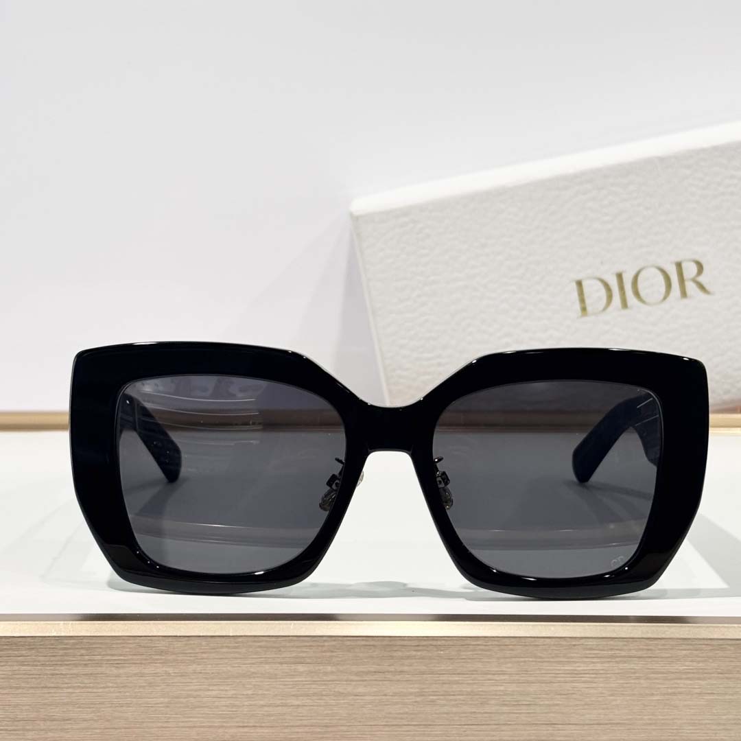 Dior  Ombre S2F - DesignerGu