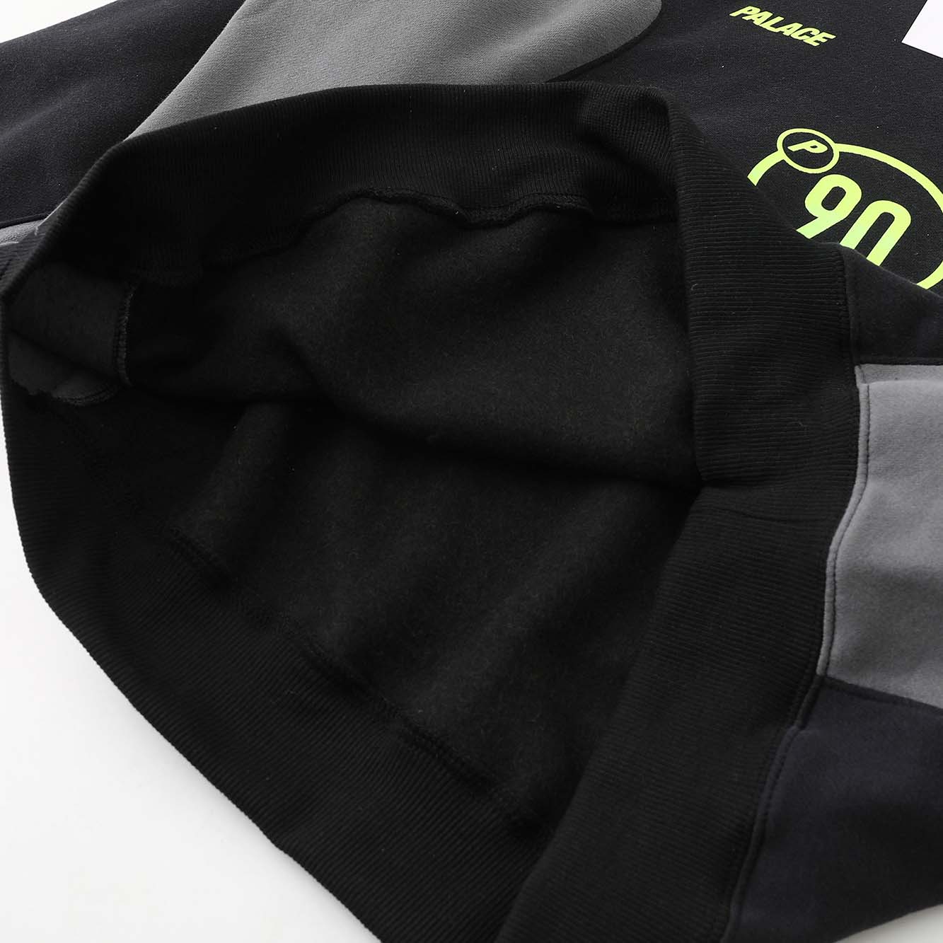 Palace x Nike Total P90 Crew - DesignerGu