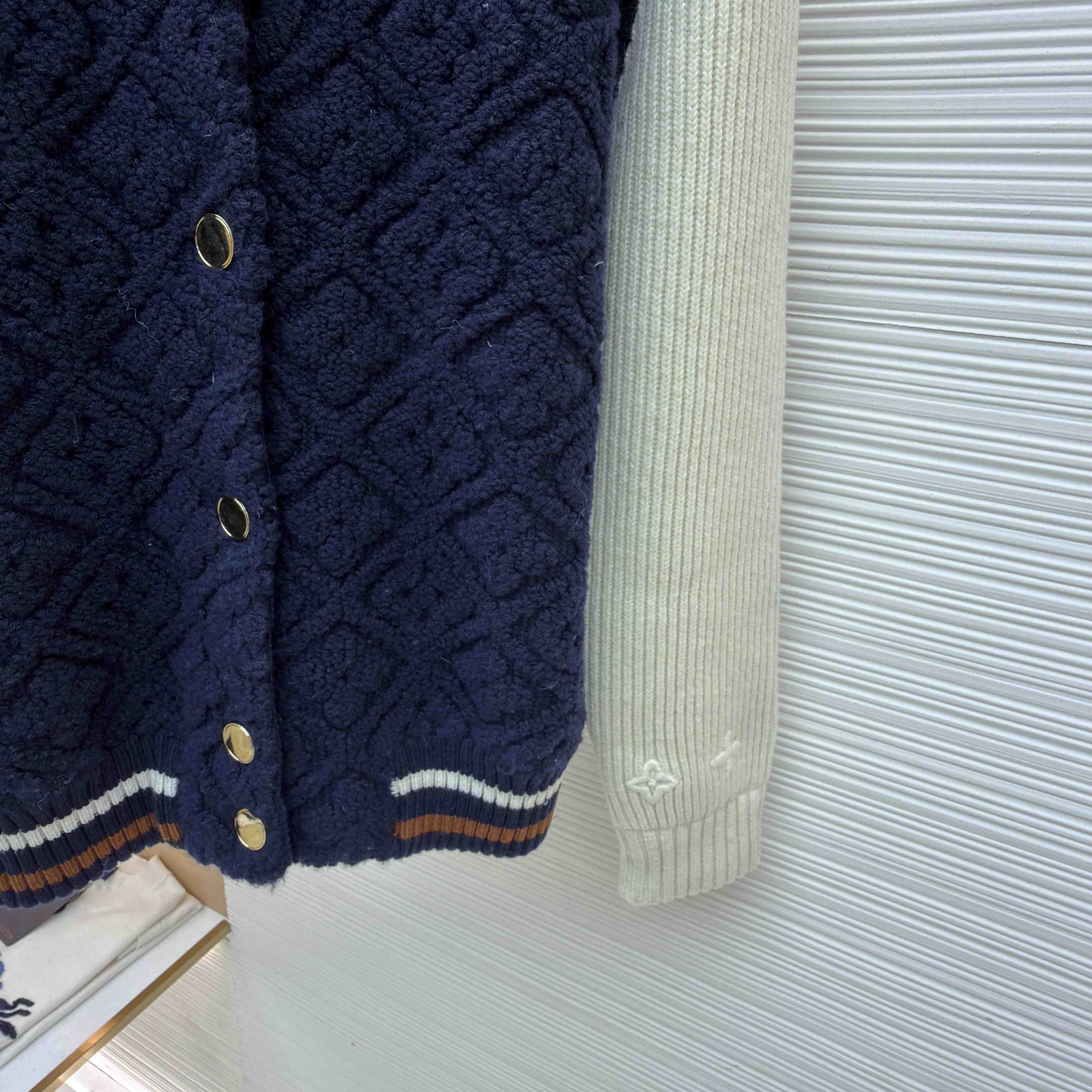 Louis Vuitton Monogram Toweling Varsity Jacket    1AIQFO - DesignerGu