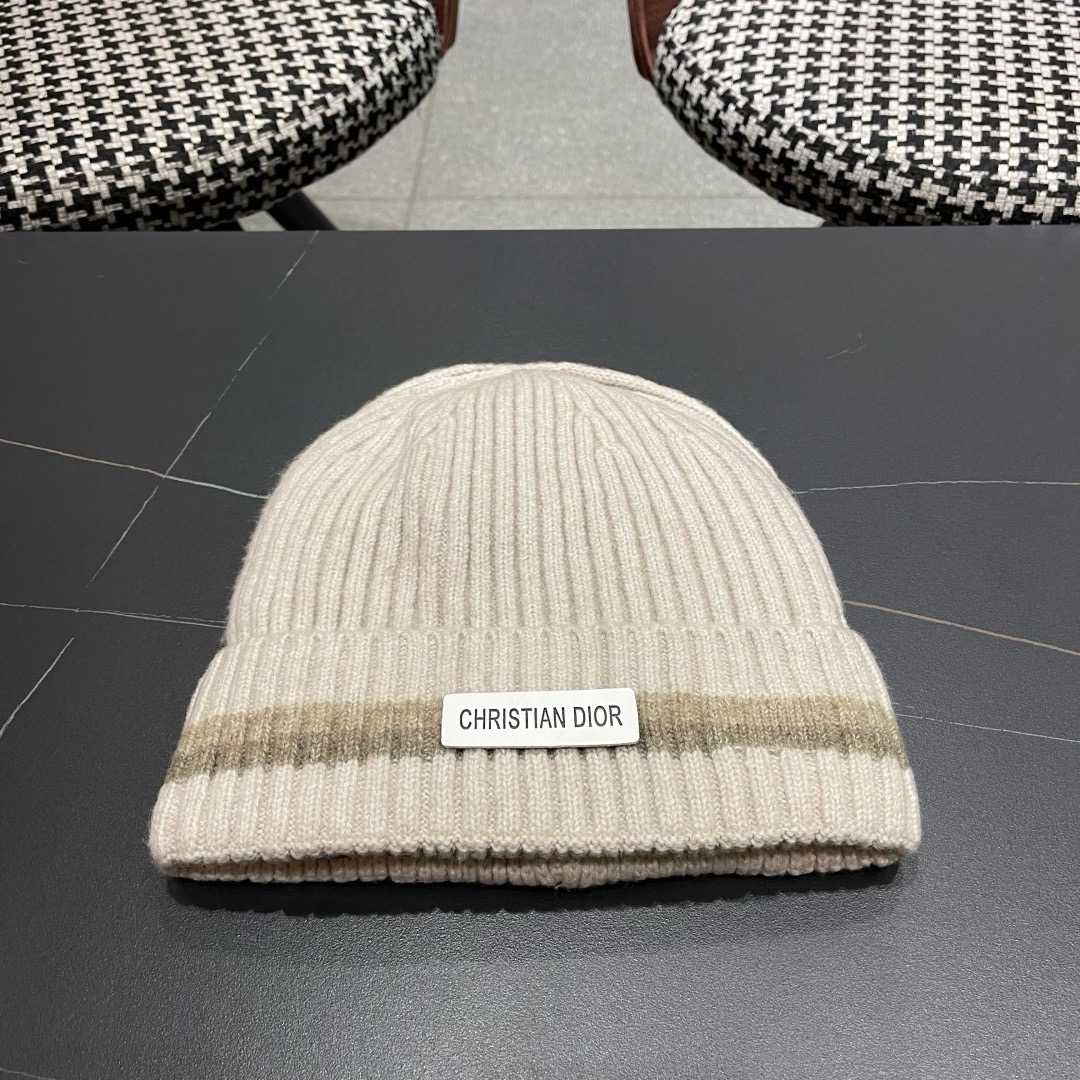 Dior Beanie  - DesignerGu