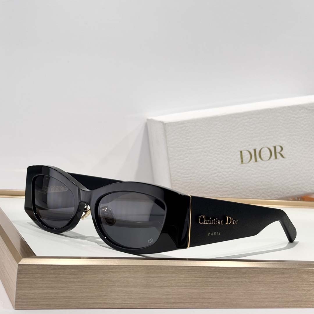 Dior  Ombre S1F - DesignerGu