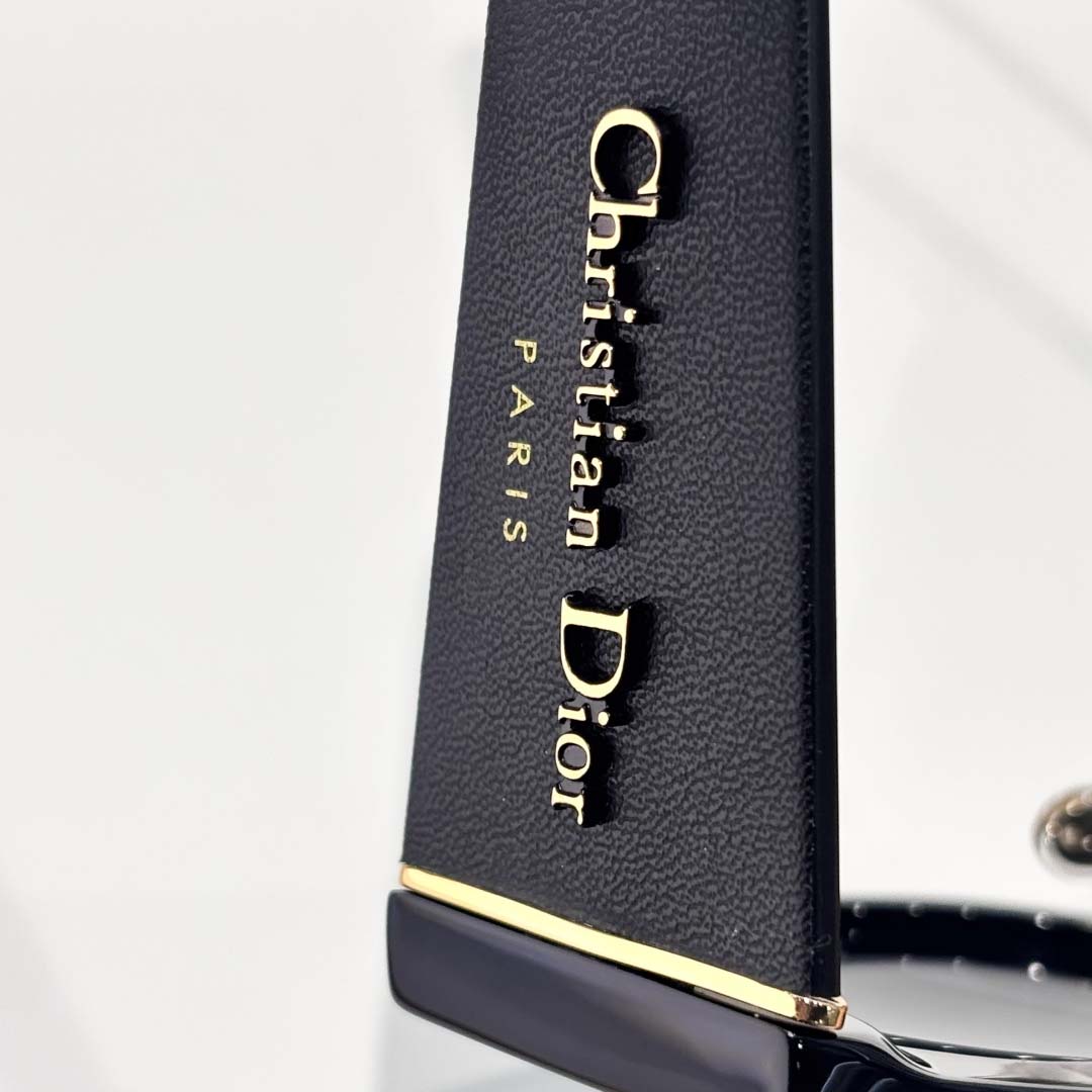 Dior  Ombre S1F - DesignerGu