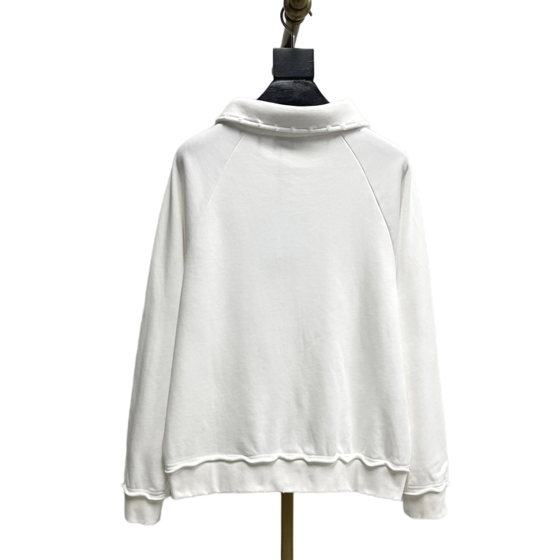 Miu Miu Logo-patch Polo Sweatshirt   60037 - DesignerGu