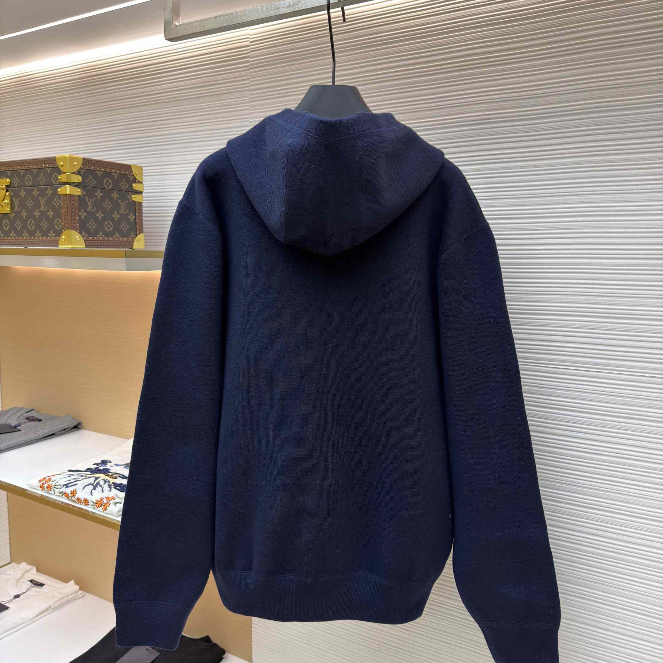 Louis Vuitton Monogram Double Face Reversible Hoodie 1AIJZ9 - DesignerGu