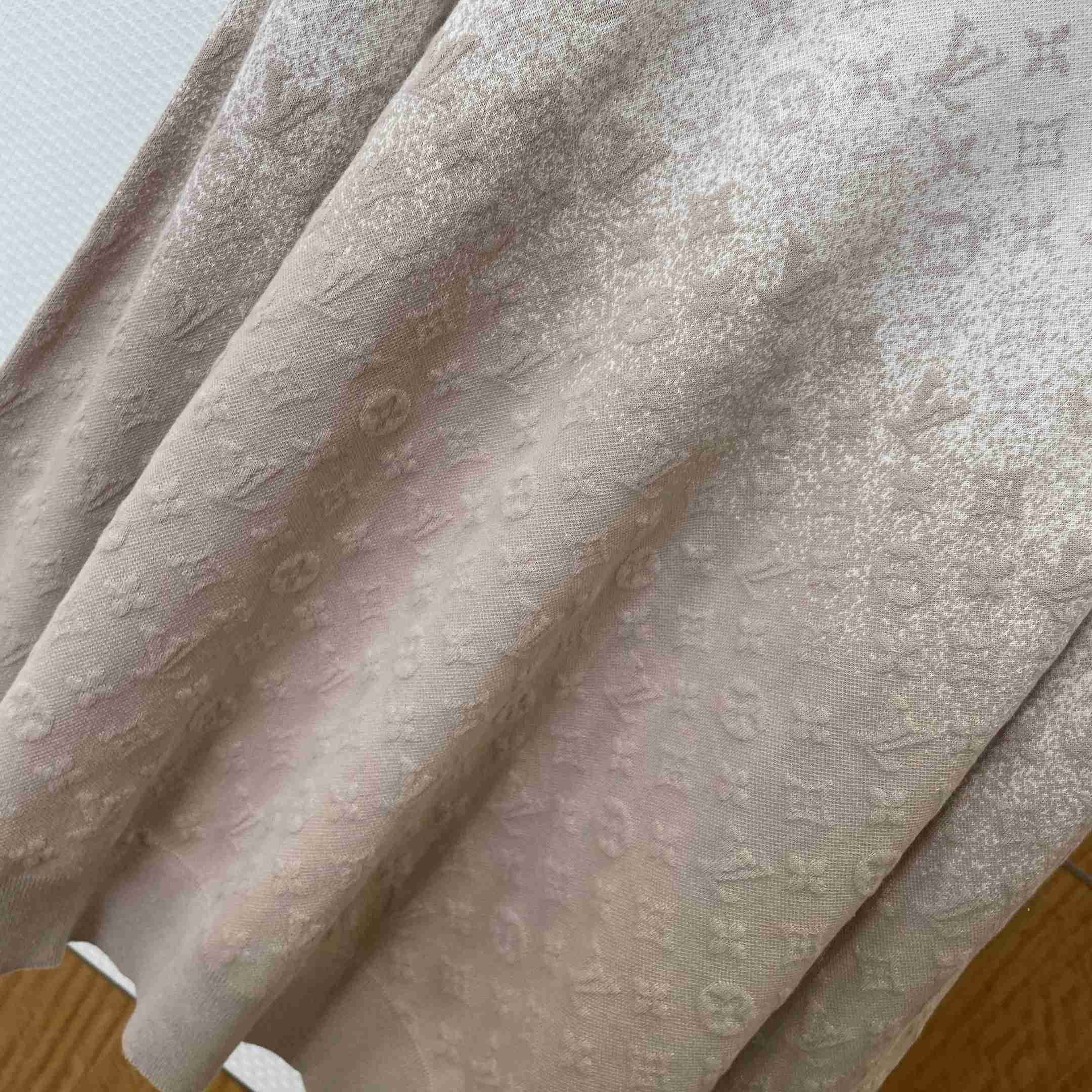 Louis Vuitton Monogram Long-Sleeved Crewneck 1AJTXA - DesignerGu