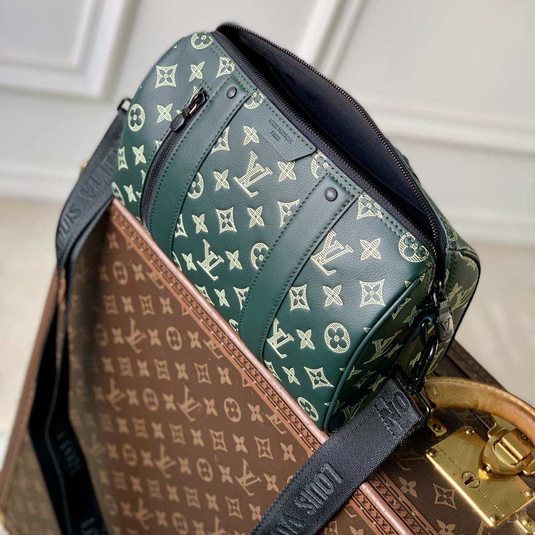 Louis Vuitton City Keepall Monogram Shadow   M27184 - DesignerGu